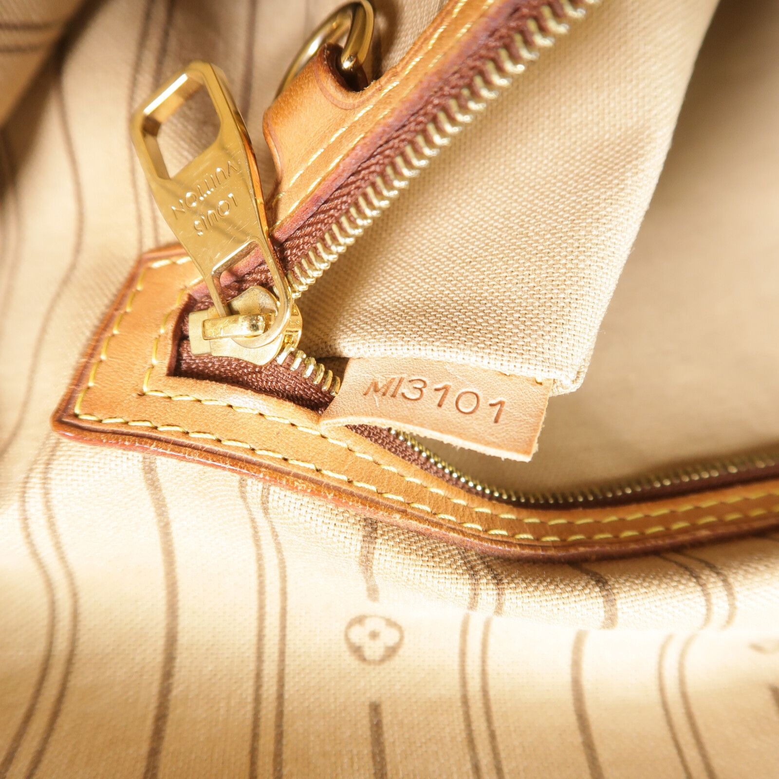 Monogram Delightful Mm Shoulder Bag Brown Shoulder Bag M 40353 — view 7
