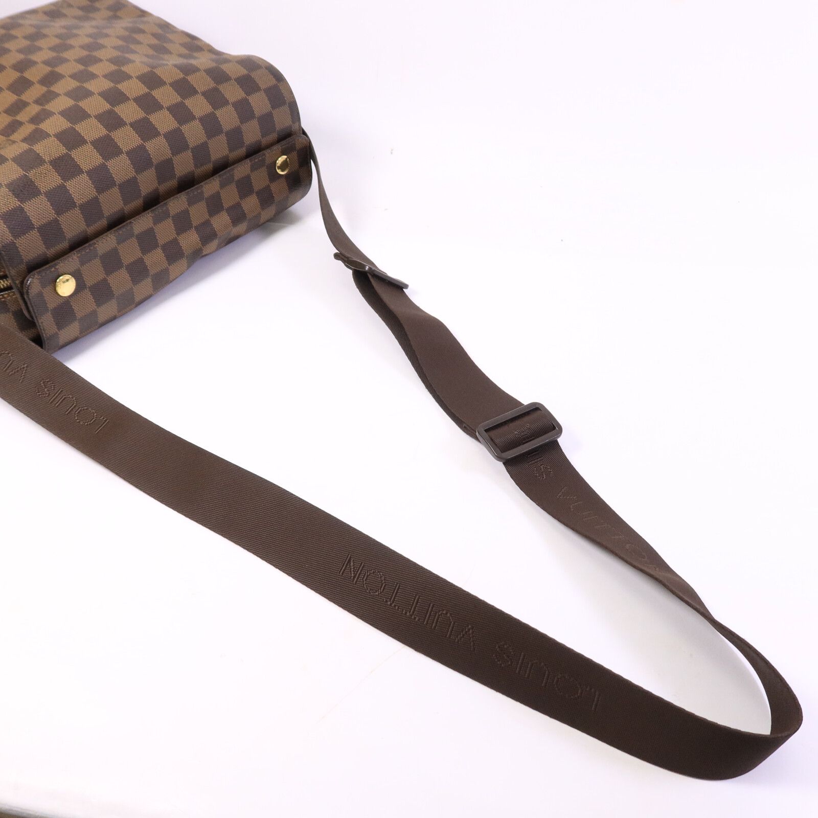 Damier Naviglio Shoulder Bag Brown Shoulder Bag N 45255 — view 9