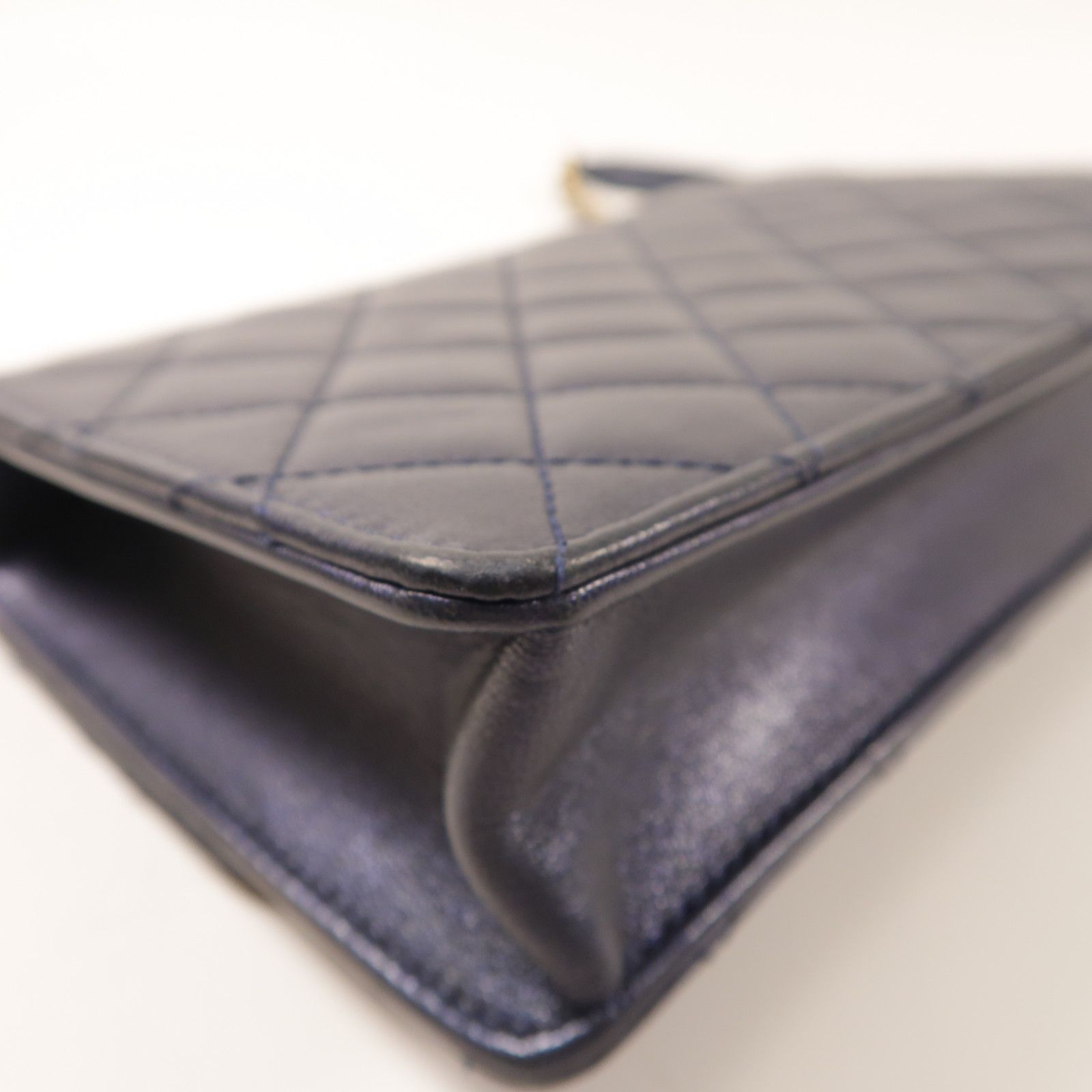 Chic Pearls Flap Bag — view 12