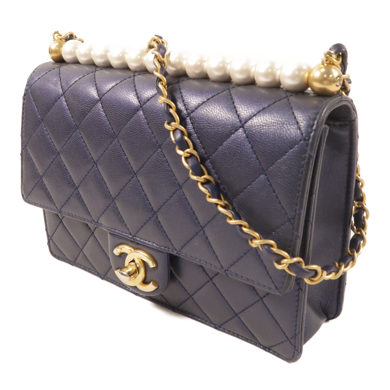 Chic Pearls Flap Bag — view 3