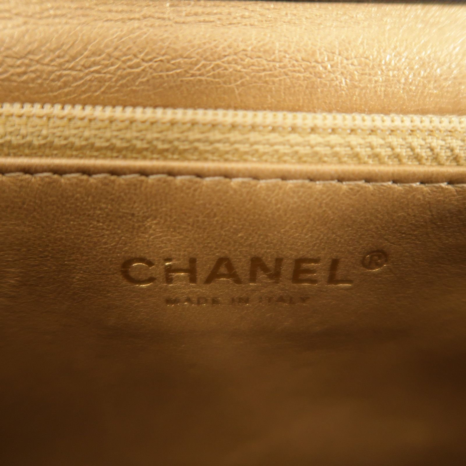 Chic Pearls Flap Bag — view 6