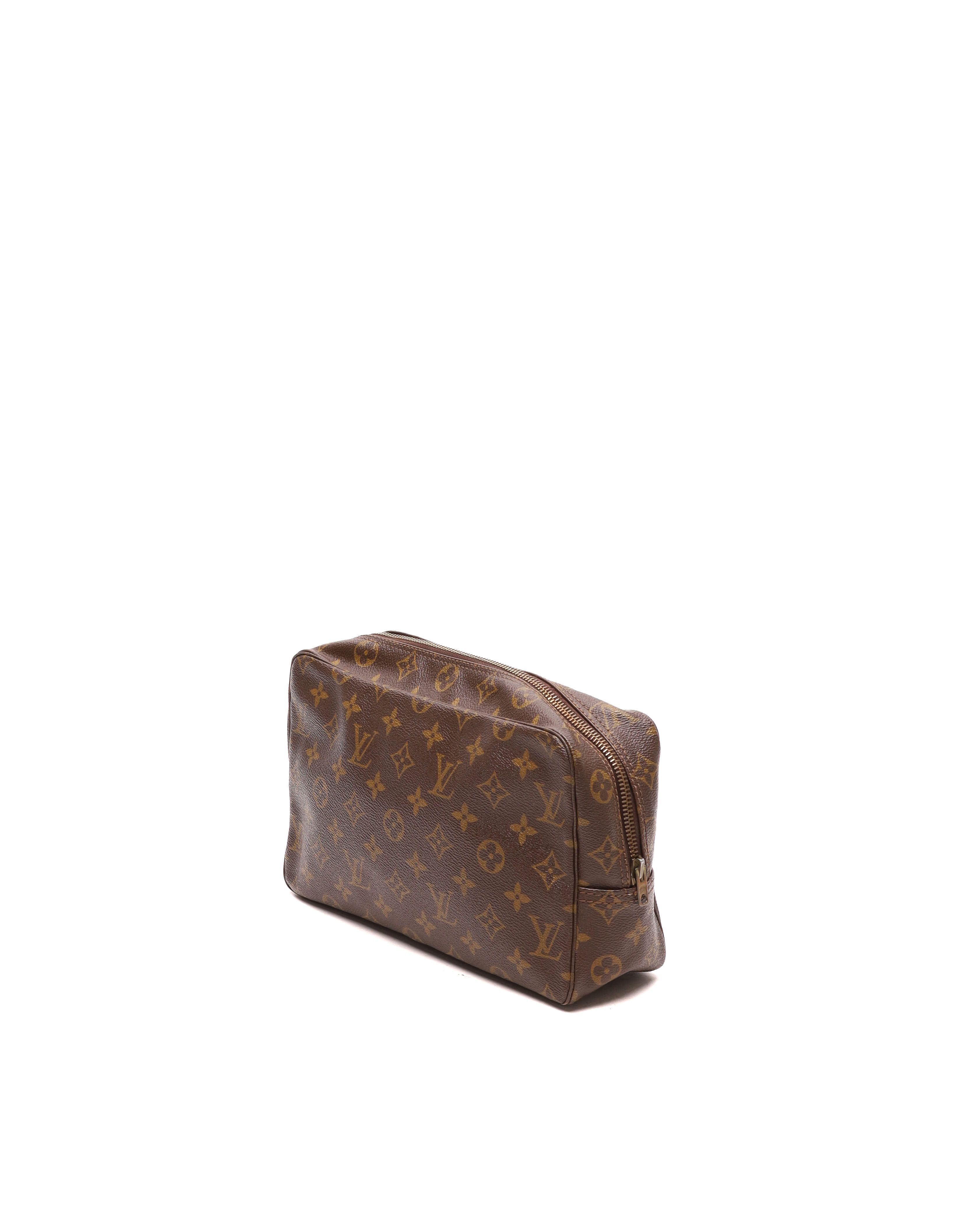 Trousse Toilette 28, Monogram — view 2