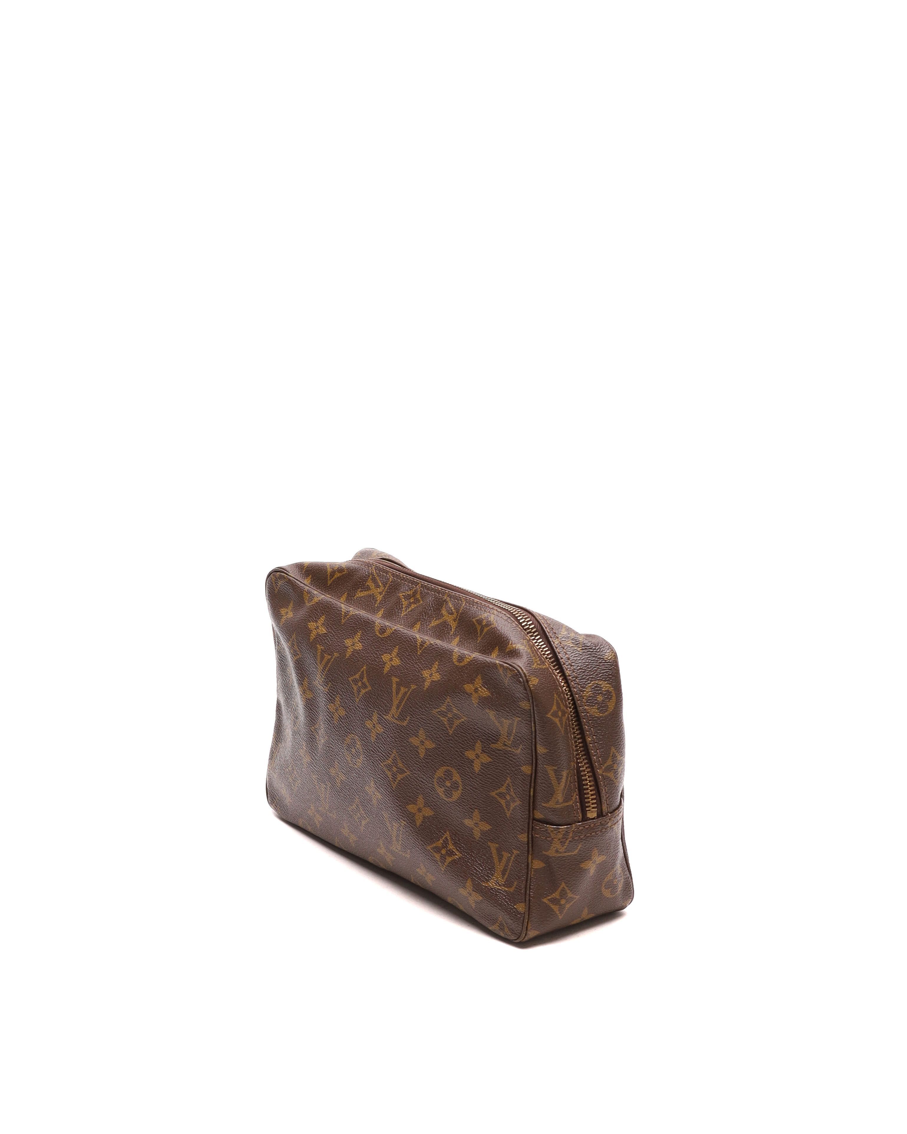 Trousse Toilette 28, Monogram — view 3