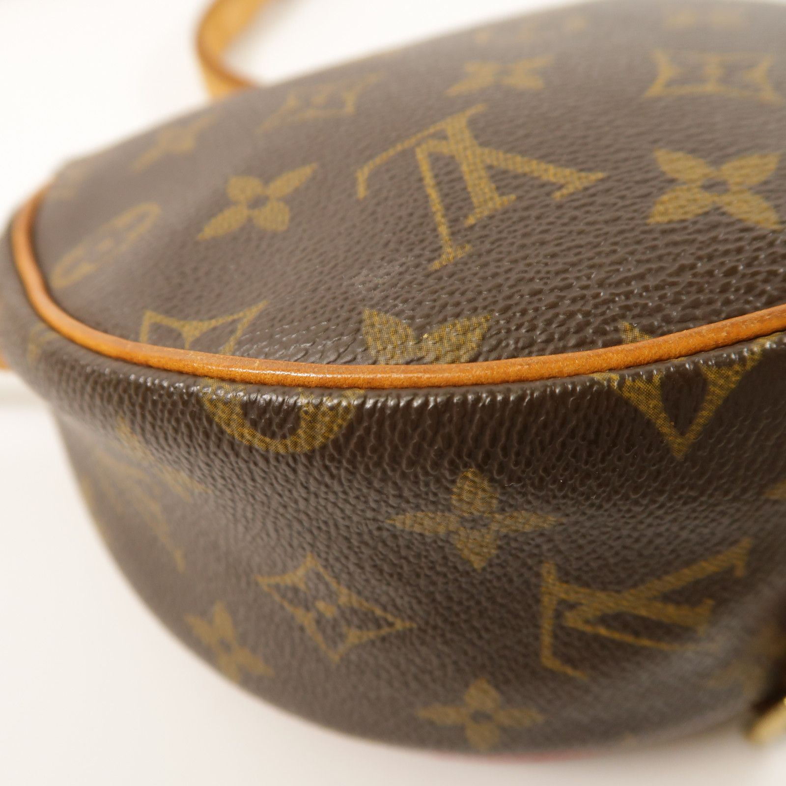 Tambourin, Monogram — view 12