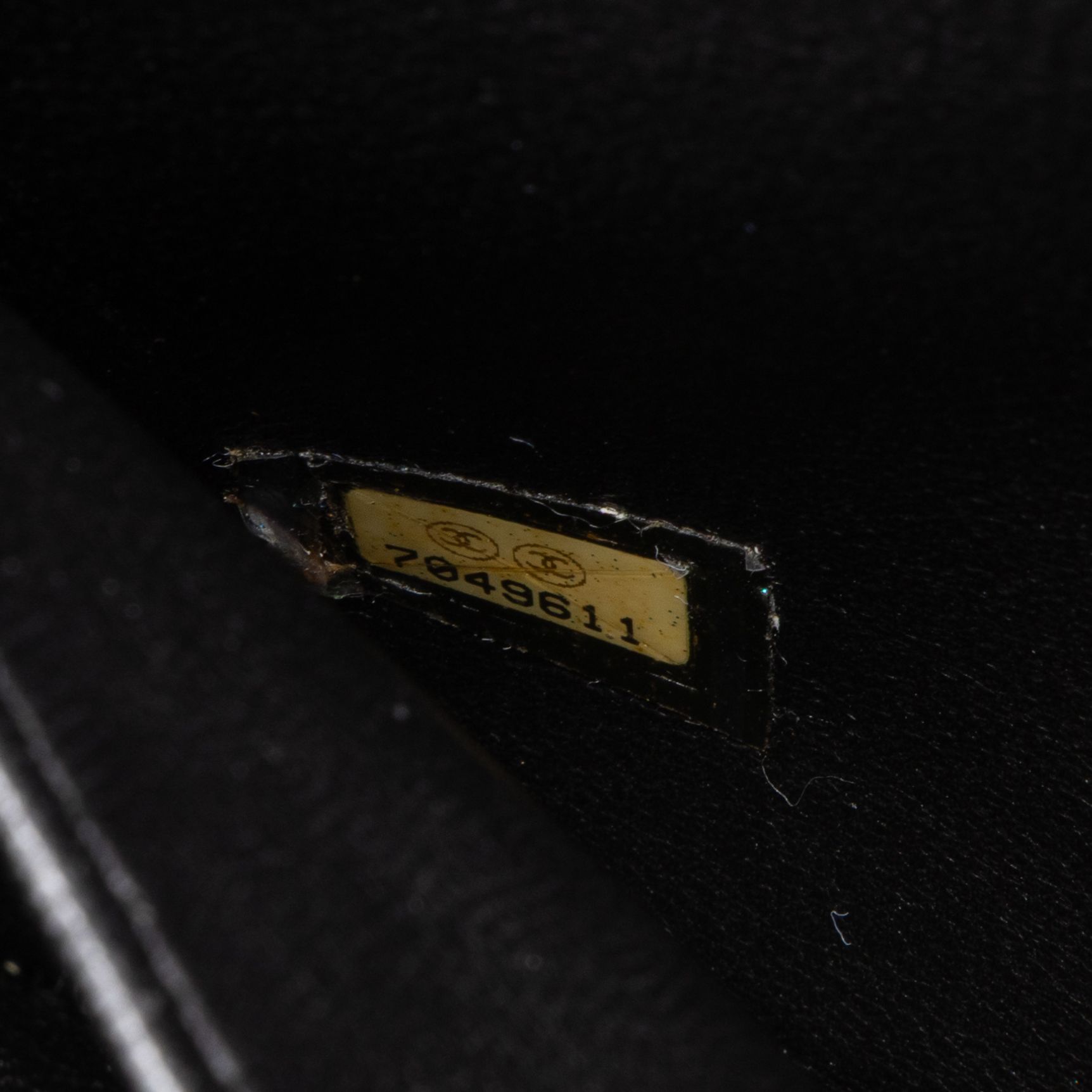 Ltd. Ed. Just A Drop Of No. 5 Clutch  Patent Leather — view 9