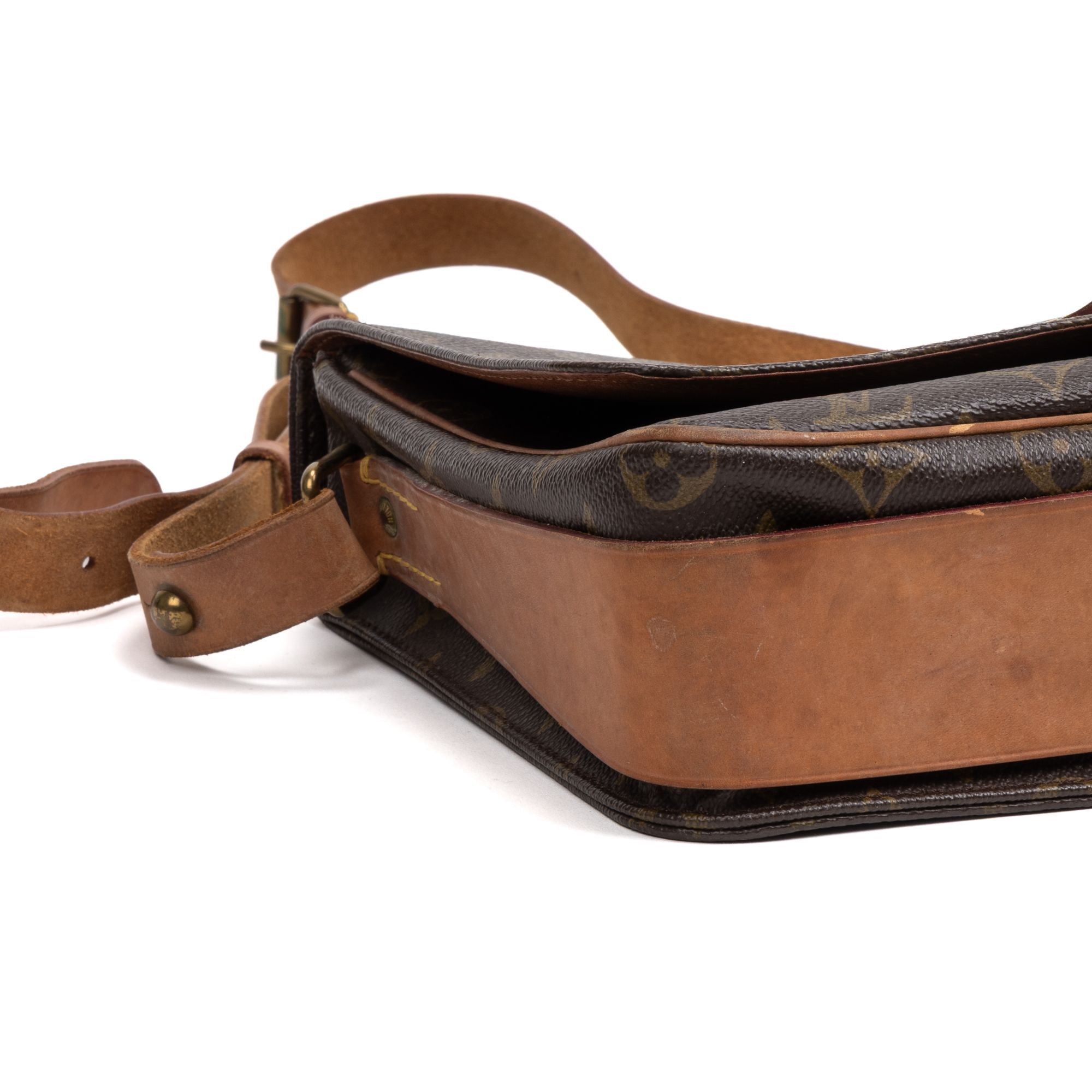 Cartouchiere GM, Monogram — view 7