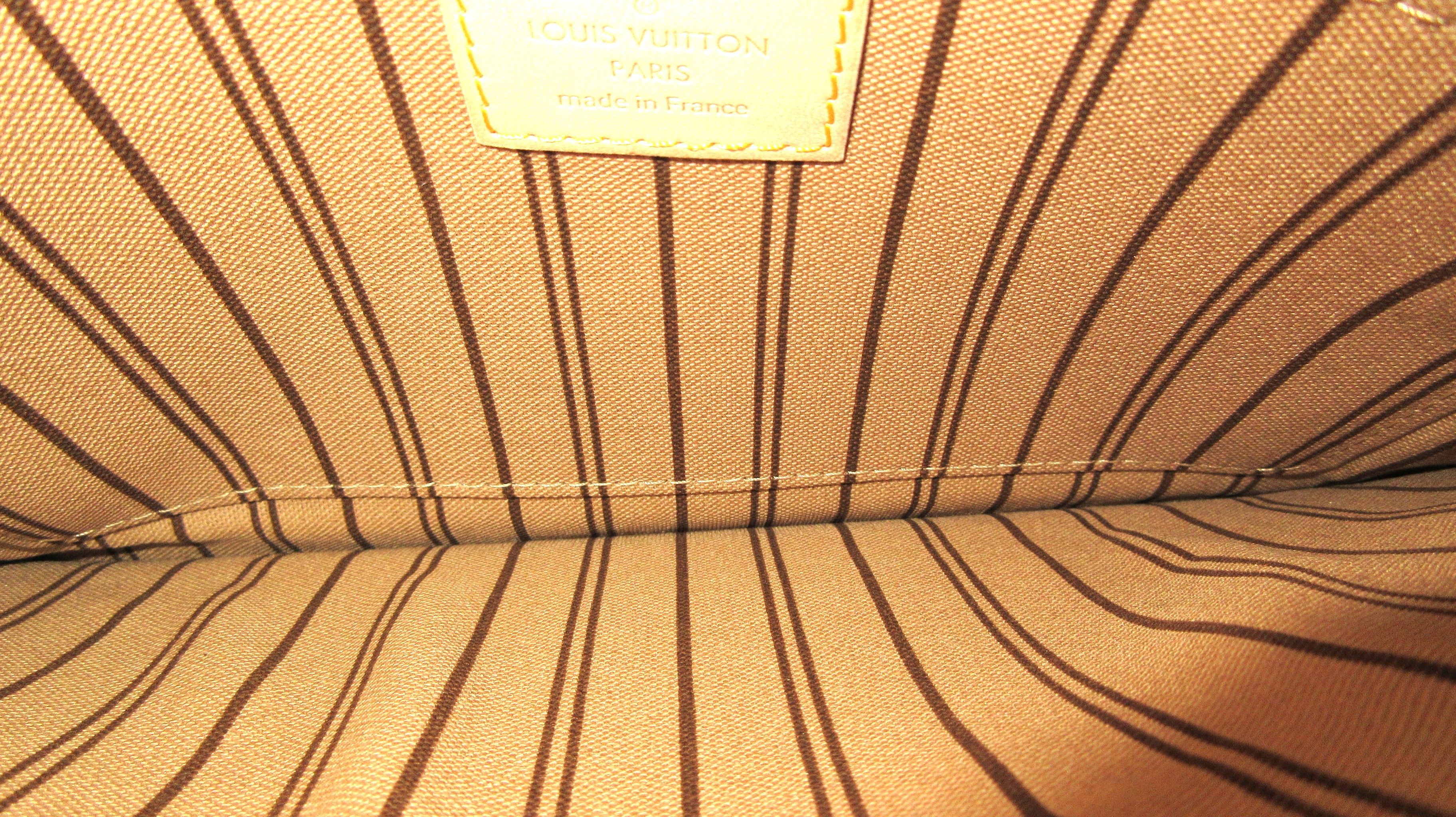 Monogram Neverfull Mm With Pouch — view 19