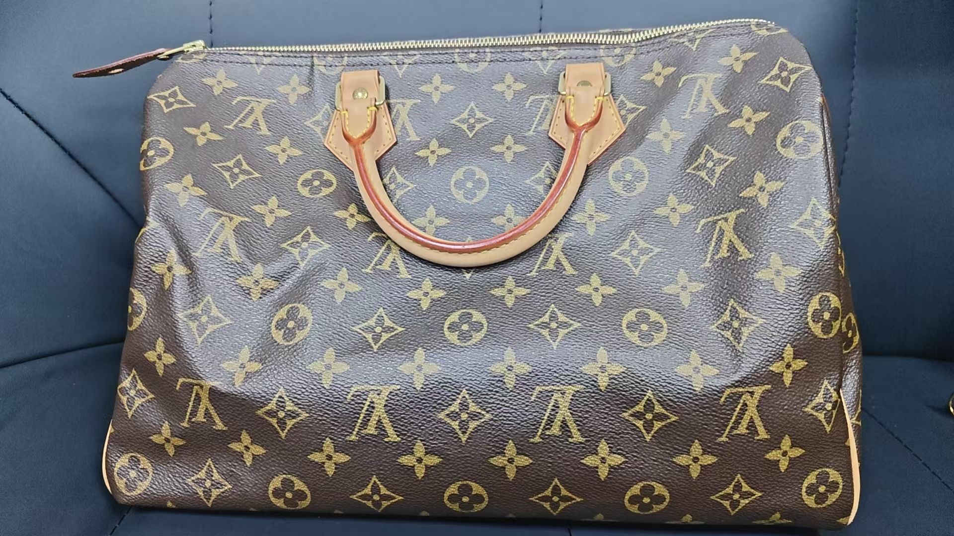 Speedy 30, Monogram — view 5