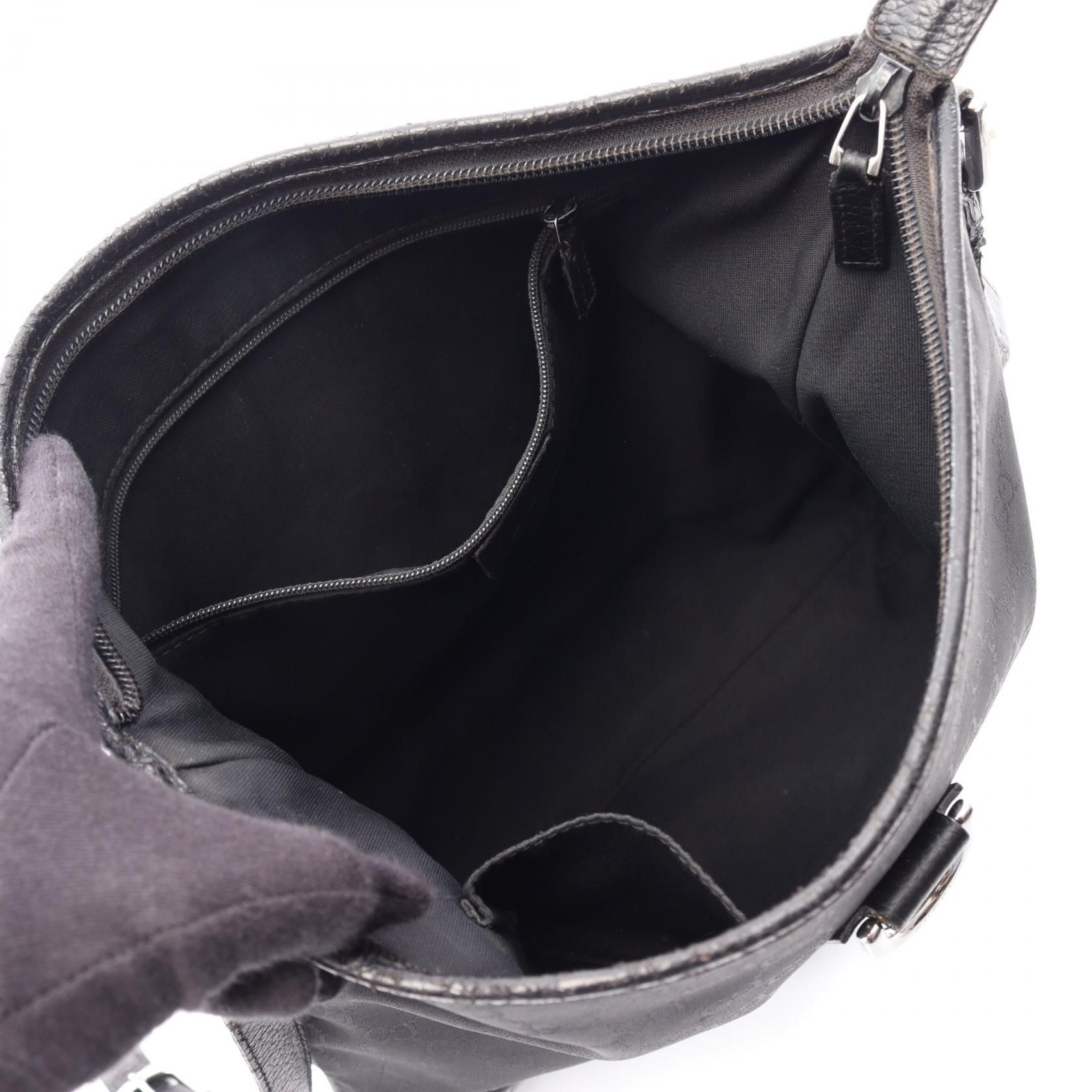 GG Nylon Abbey D-Ring Crossbody Bag — view 3