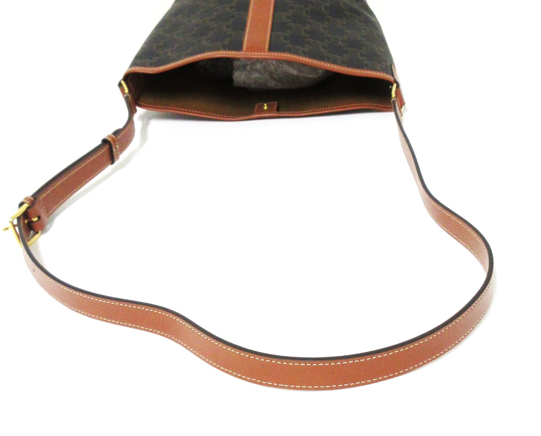Triomphe Small Bucket Bag — view 7