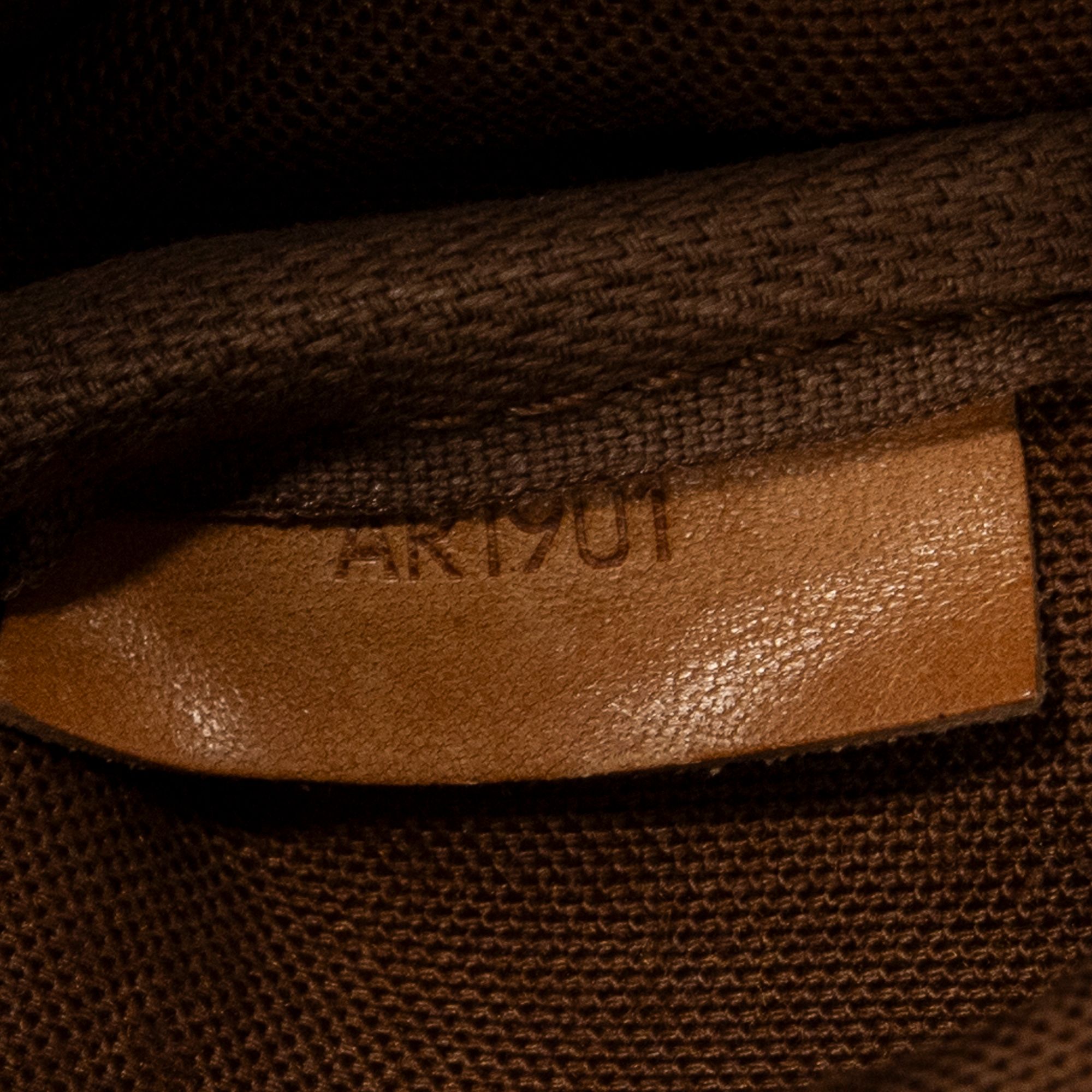 Saumur 35, Monogram — view 11