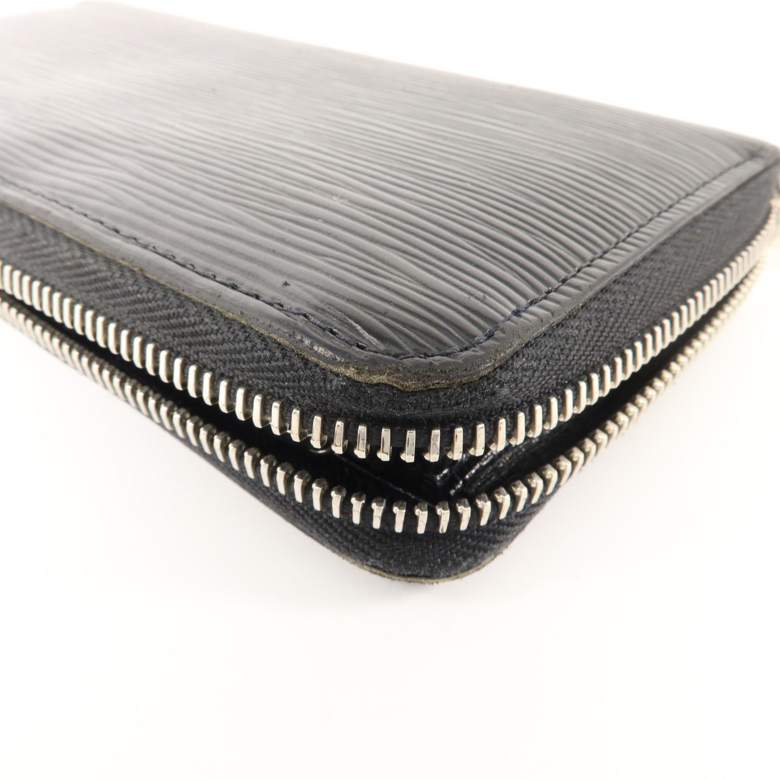 Epi Zippy Long Round Wallet Black Around Long Wallet M 60072 — view 16