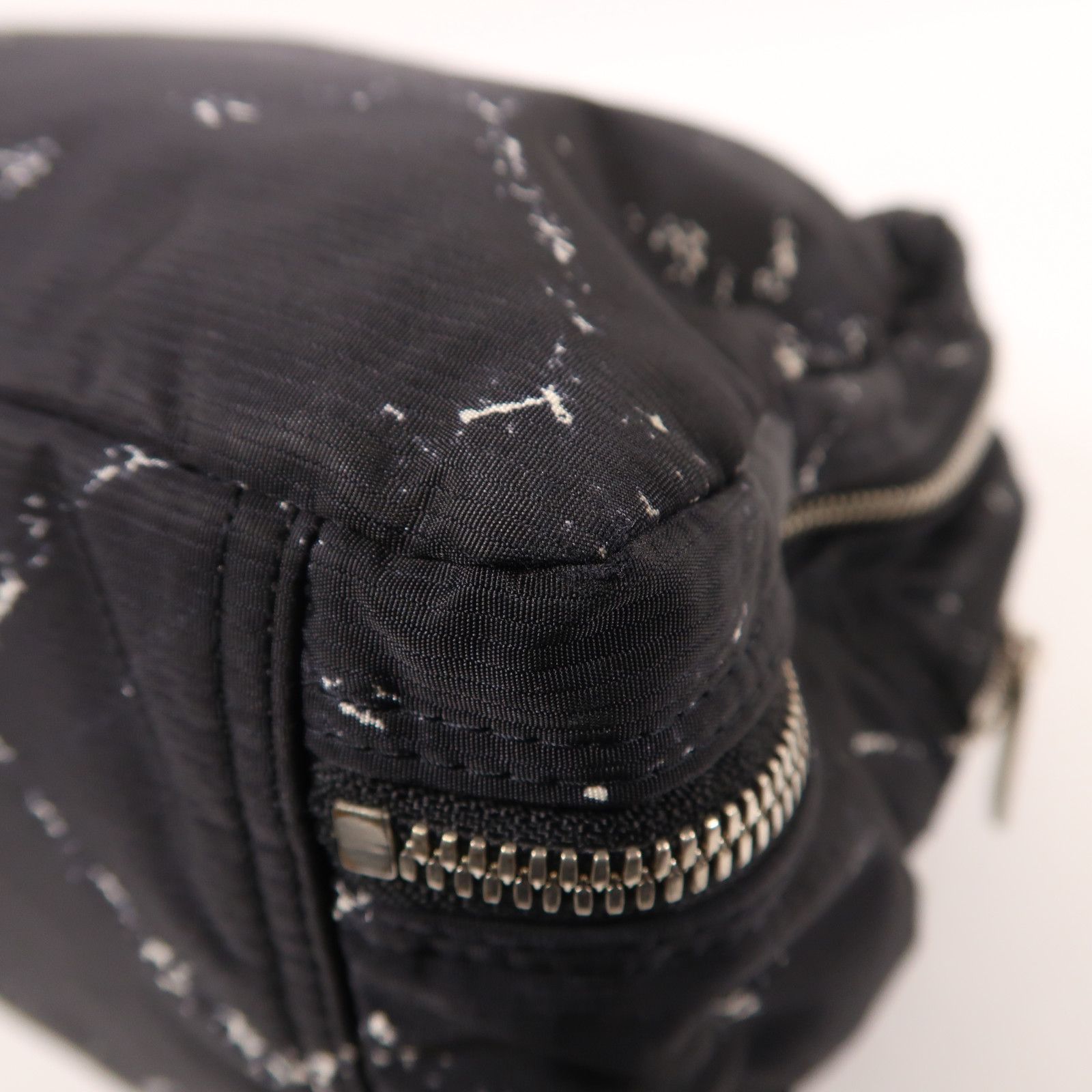 Black Niryu Hand Bag Ginpaku Handmade Bag Nylon — view 13