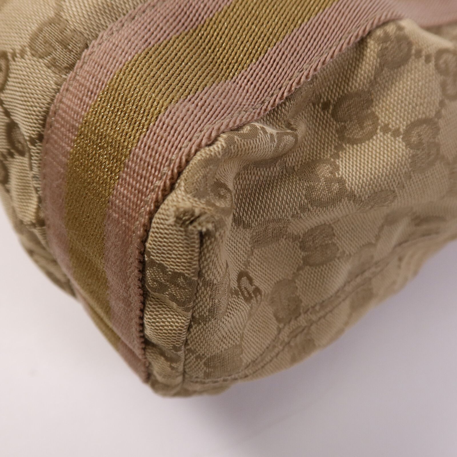Medium Vertical Tote 189669, GG Canvas — view 11