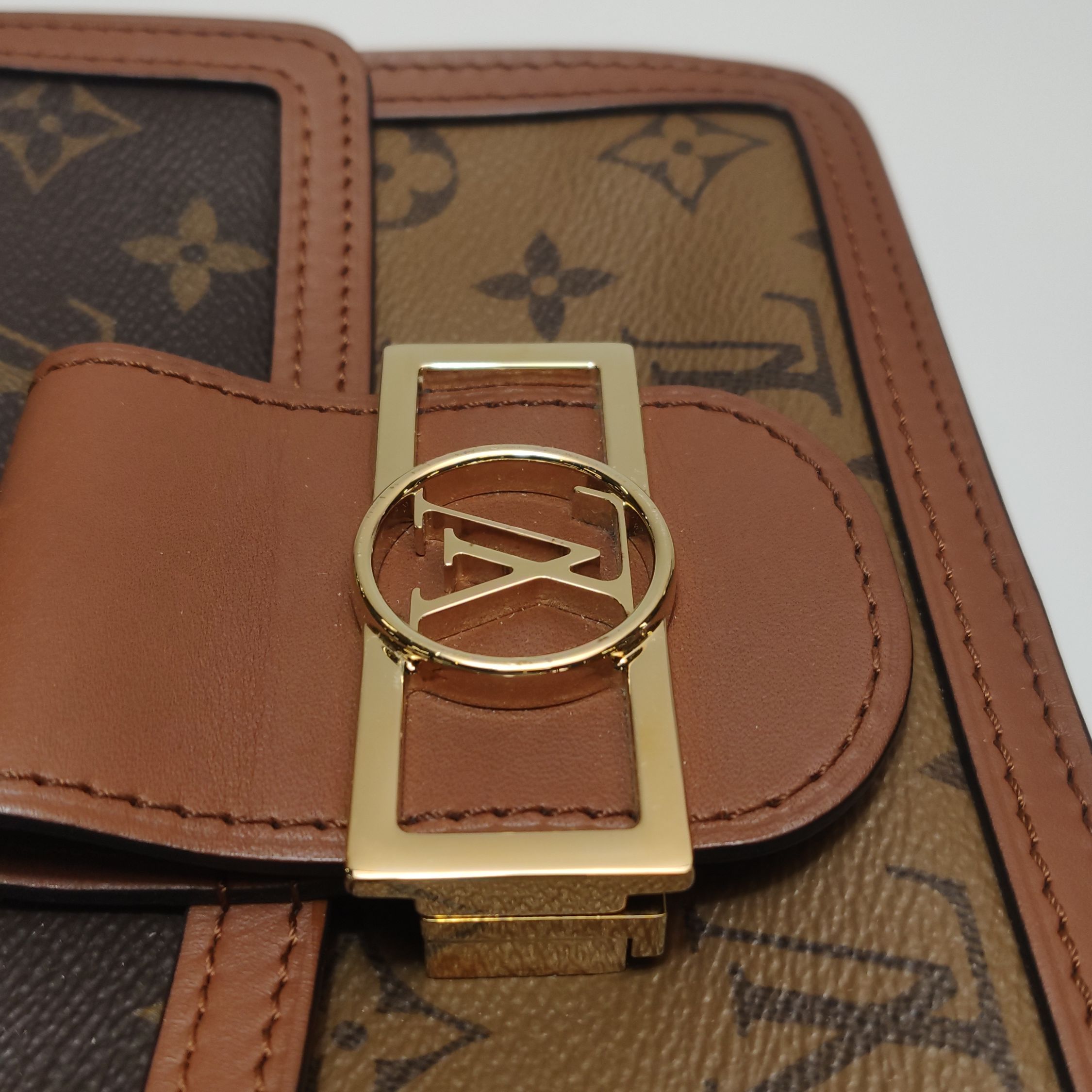 Dauphine Mini, Monogram Reverse — view 14