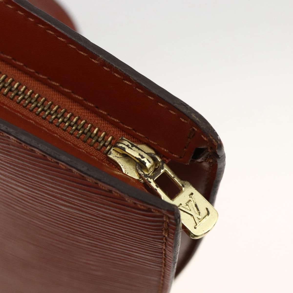 Saint Jacques Long Strap GM, Epi — view 10