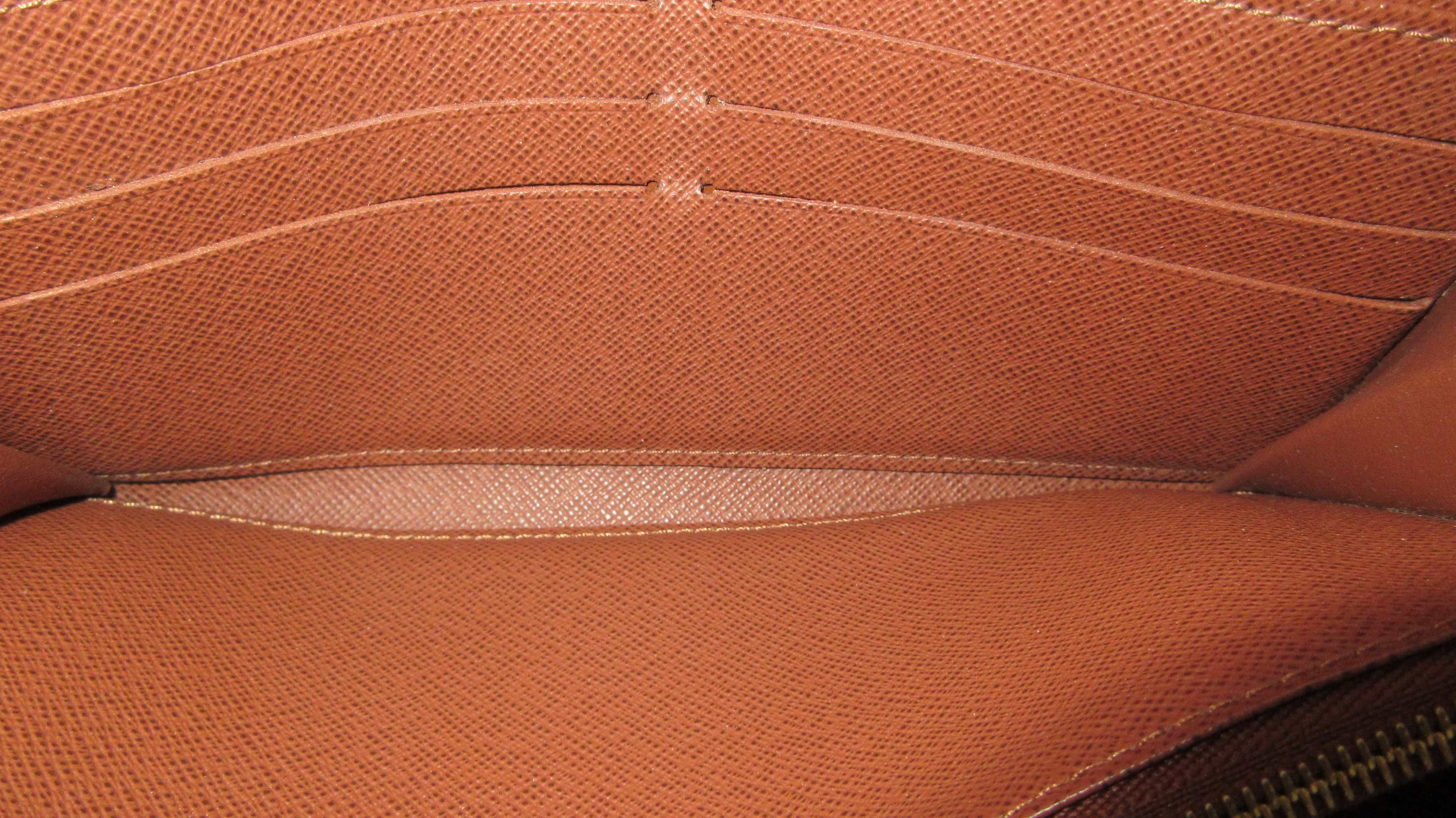 Monogram Sarah Wallet Couquelicot — view 12