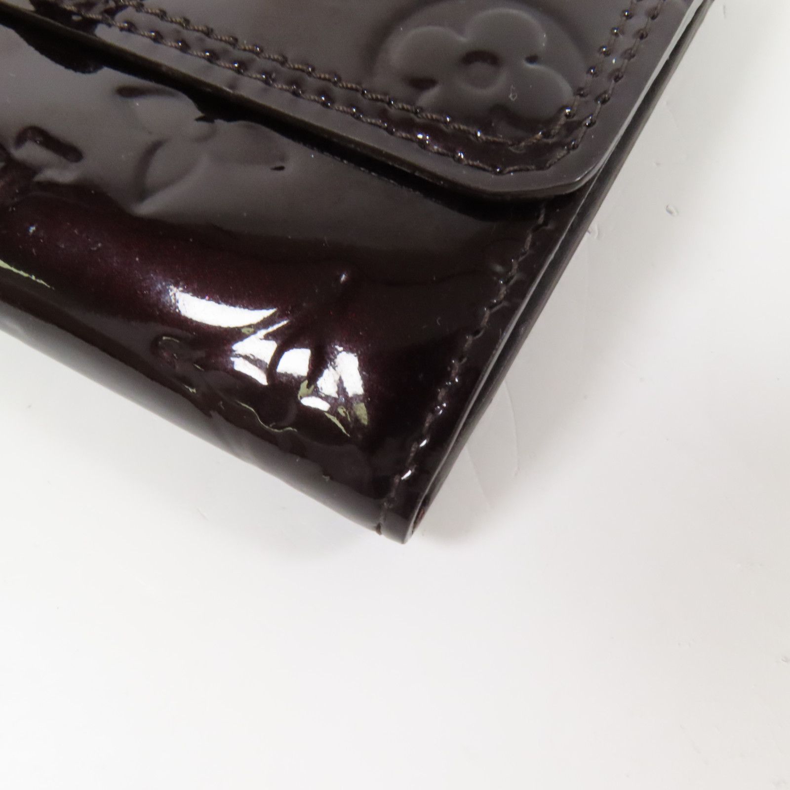 Sarah Noeud Wallet, Monogram Vernis — view 13