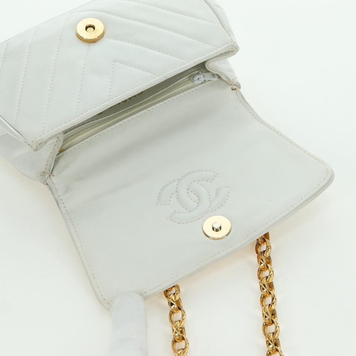 Vintage Gripoix Flap Bag — view 20