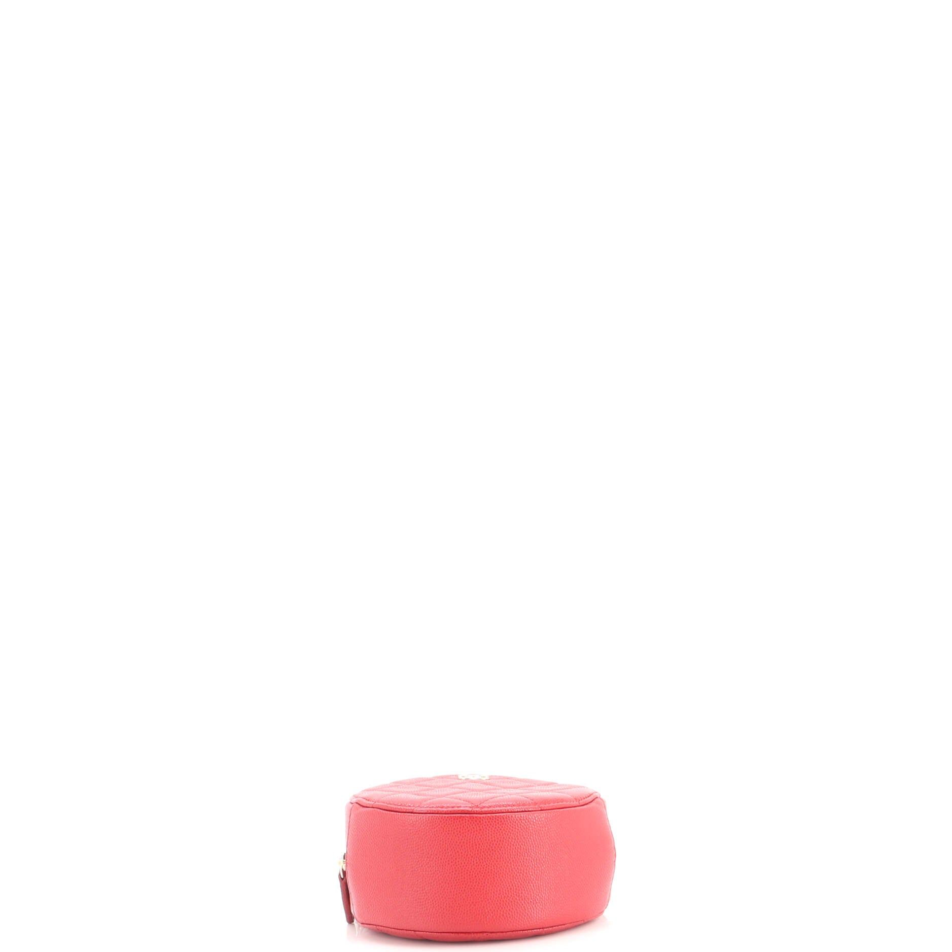 Round Clutch With Chain Quilted Caviar Mini — view 5