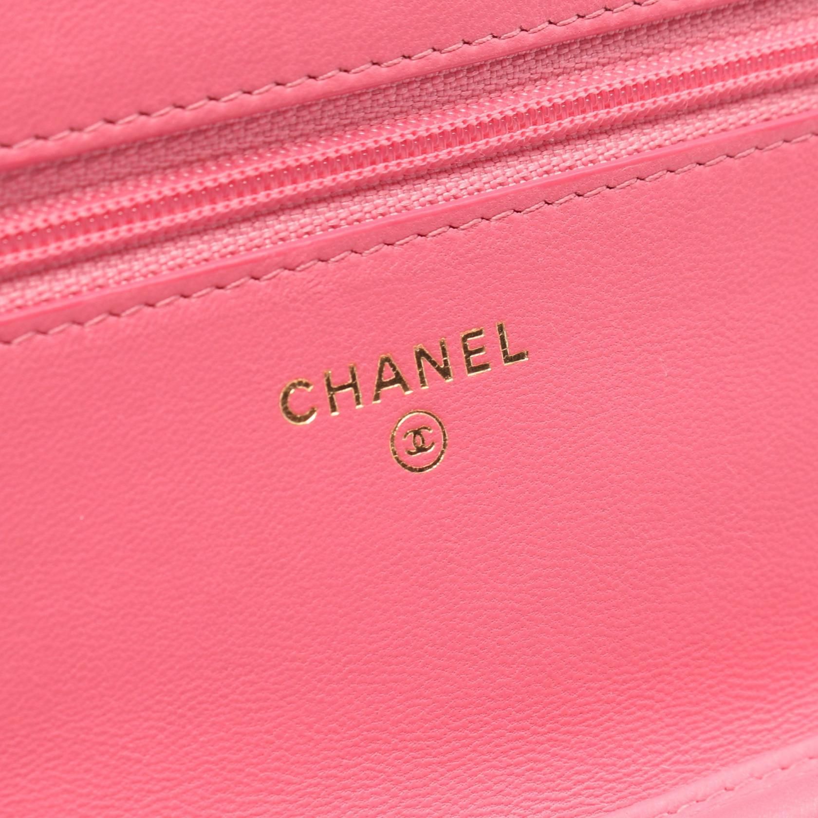 Pink Matelasse Double Piece Shoulder Bag Lambskin (sheep Leather) — view 4