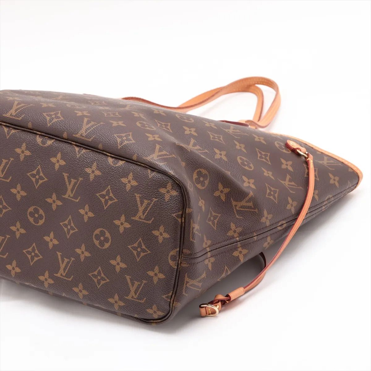 Monogram Neverfull Mm With Pouch — view 3