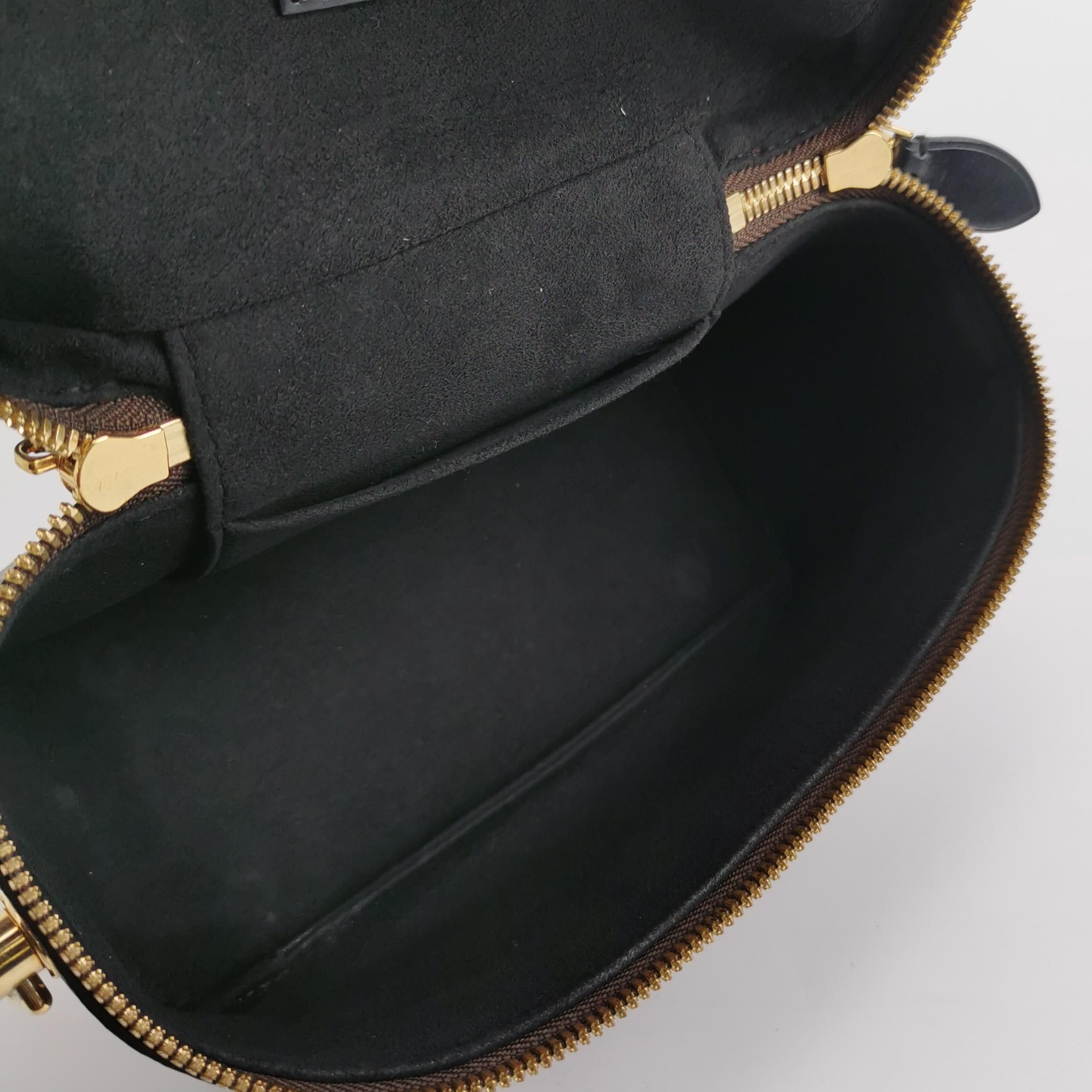 Chain Vanity PM, Monogram Reverse — view 5