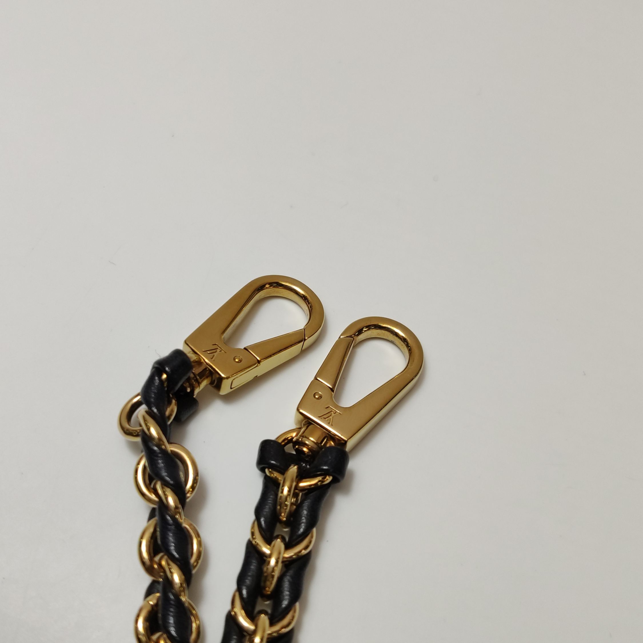 Chain Vanity PM, Monogram Reverse — view 10
