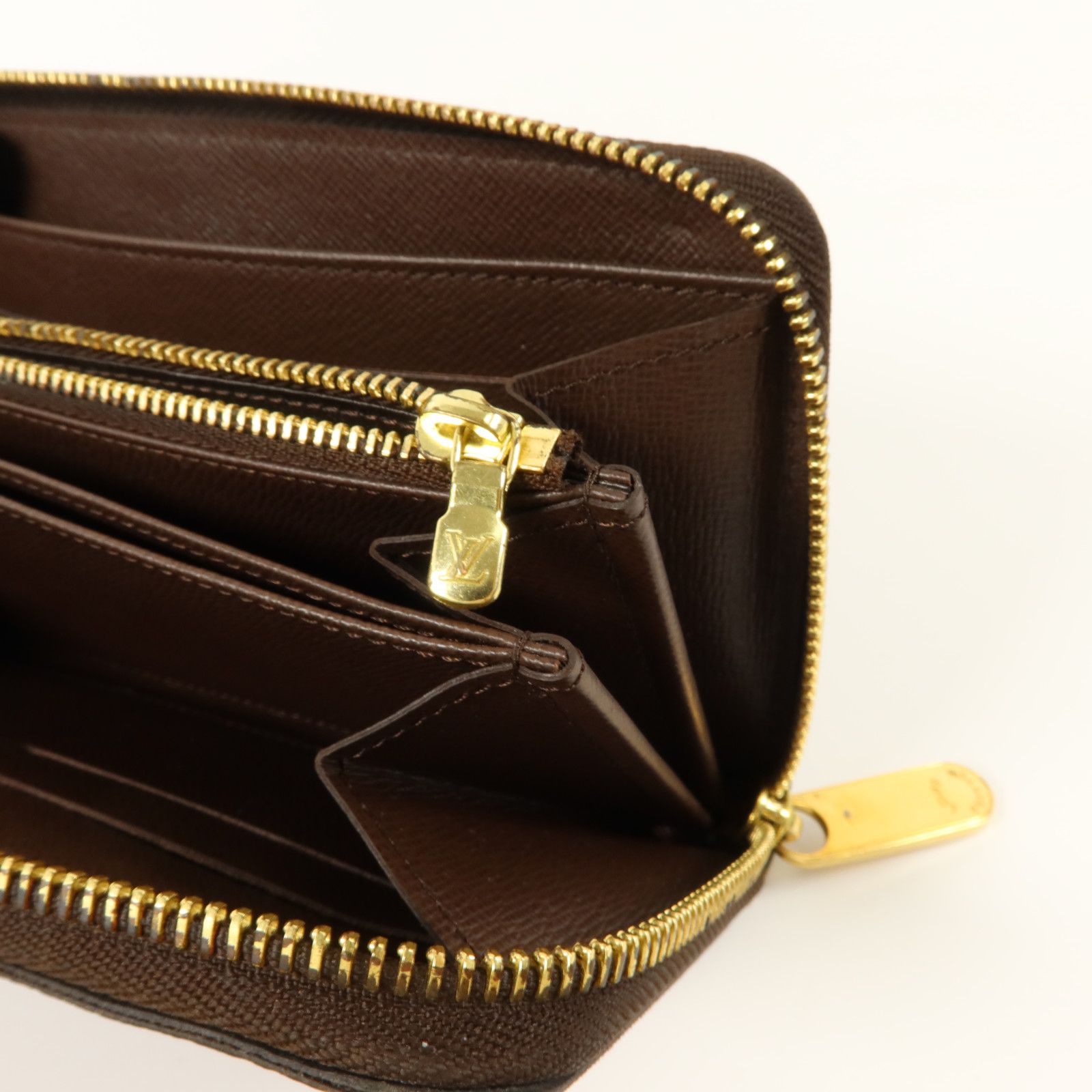 Zippy Wallet, Damier Ebene — view 8