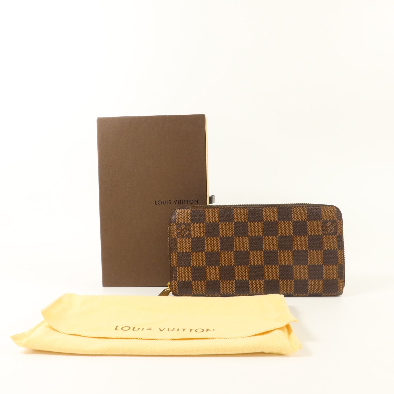Zippy Wallet, Damier Ebene — view 10