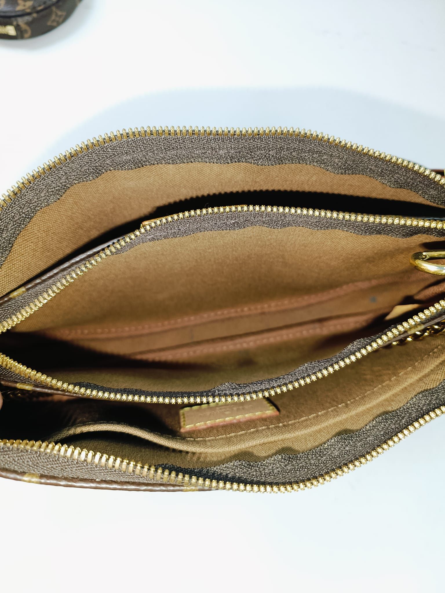 Multi Pochette Accessoires, Monogram — view 4
