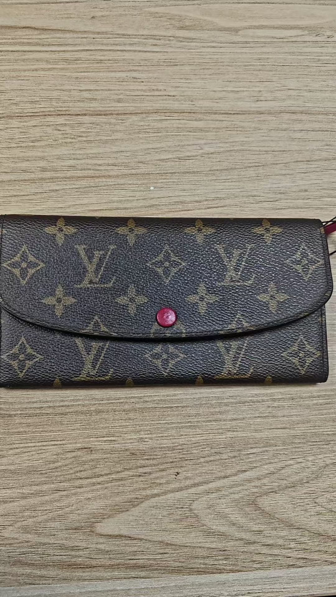 Emilie Wallet, Monogram — view 5