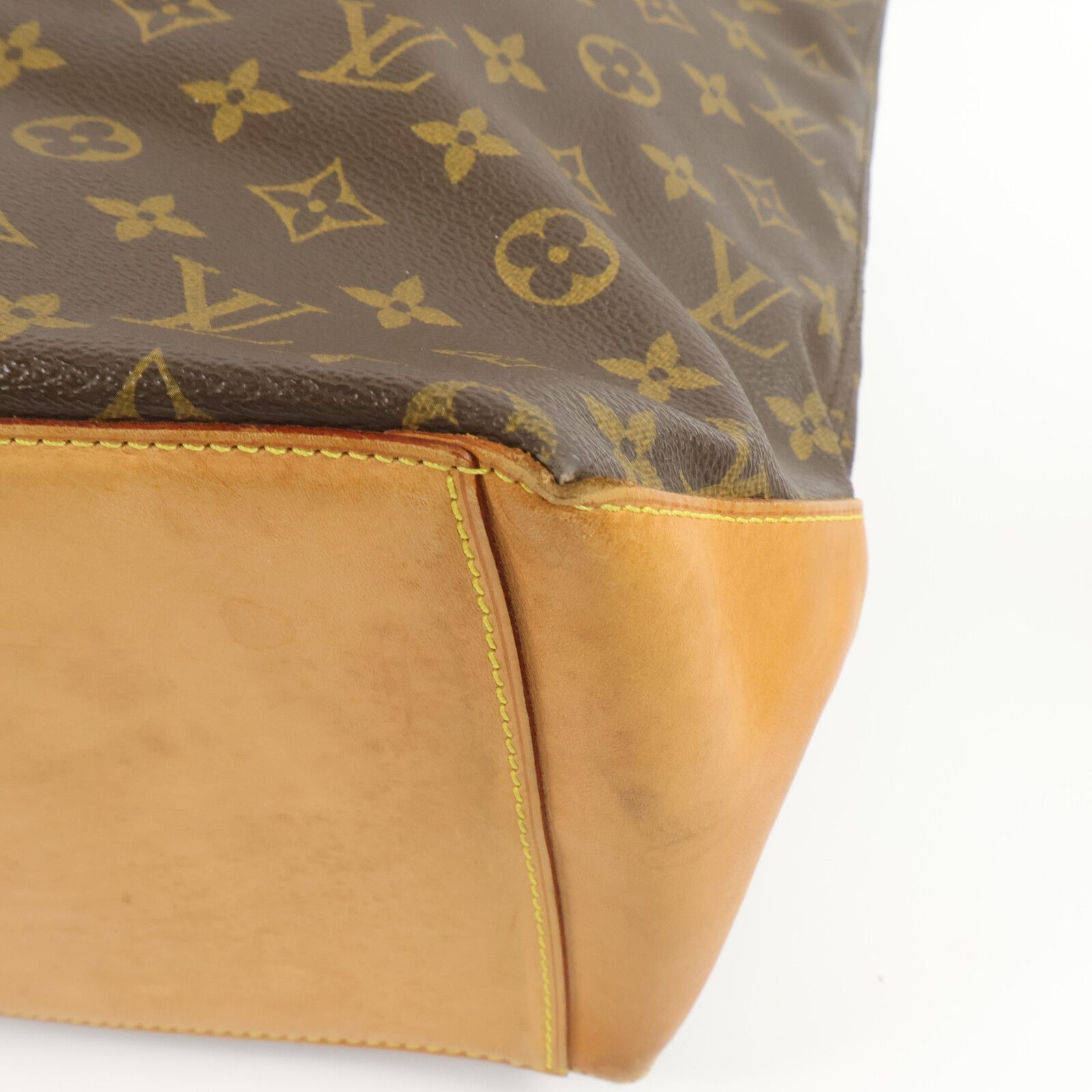 Cabas Mezzo, Monogram — view 10