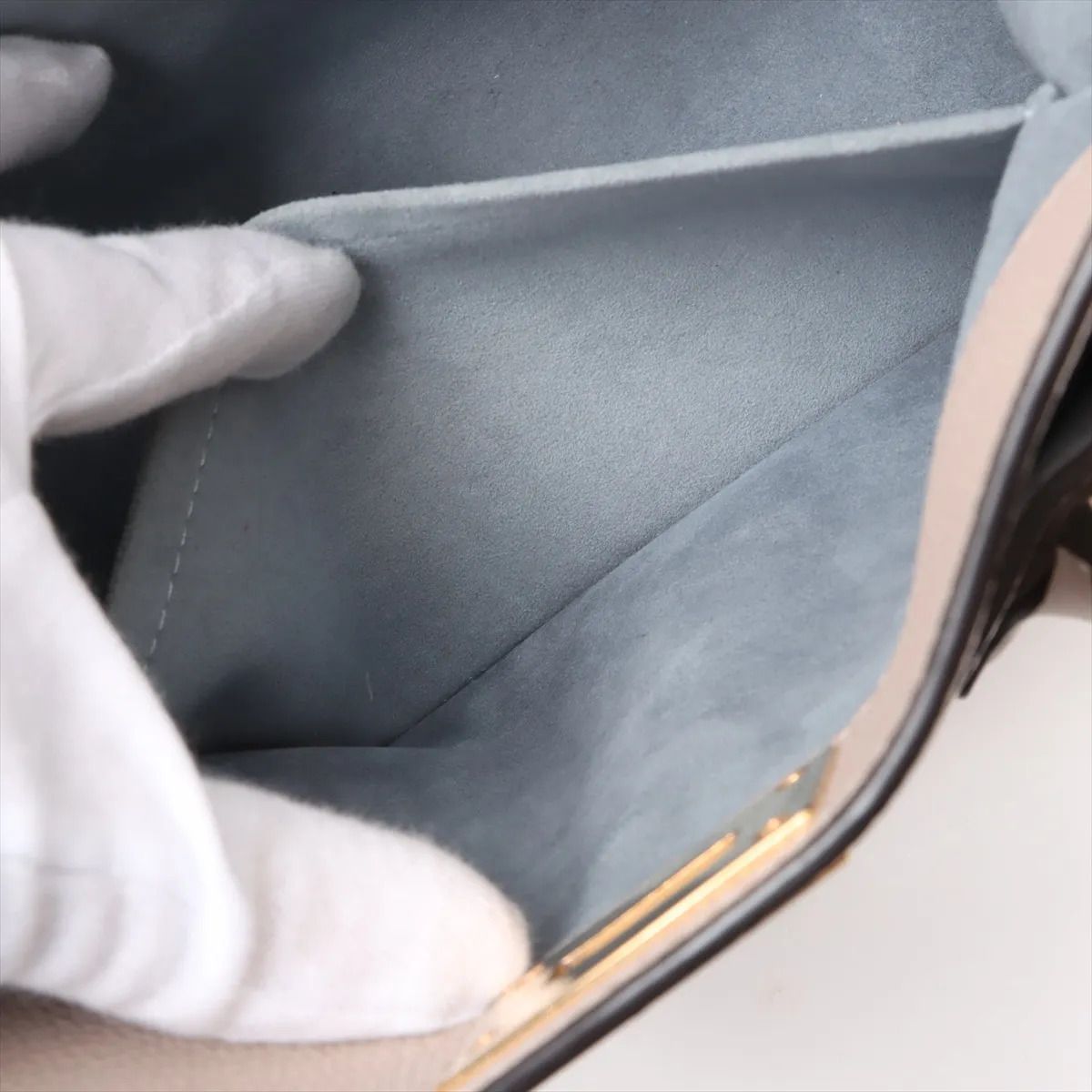 Monogram/Leather On My Side Pm — view 9