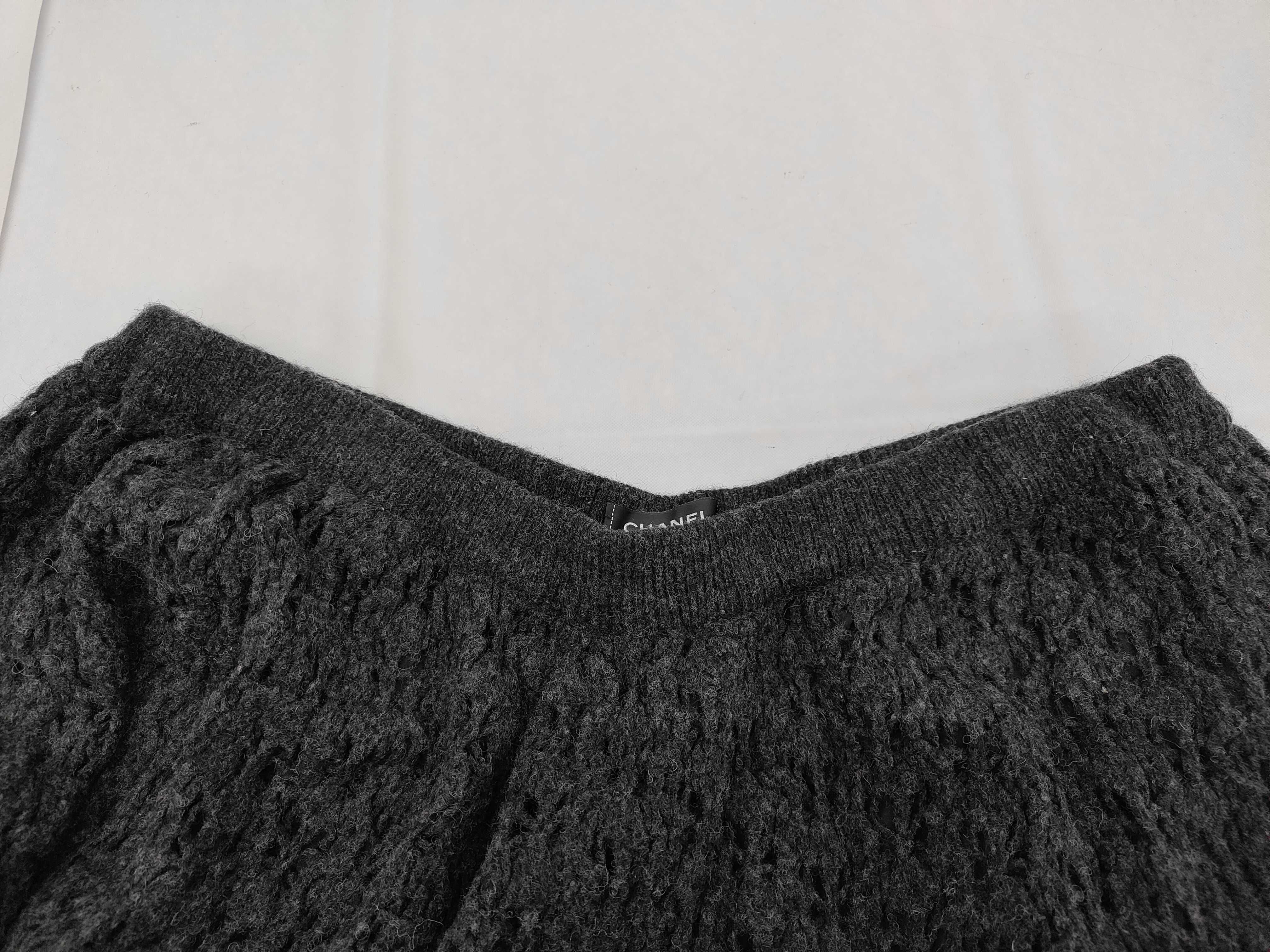 Chanel 00a Knit Skirt Fringe P15885 Dark Gray 40 — view 5