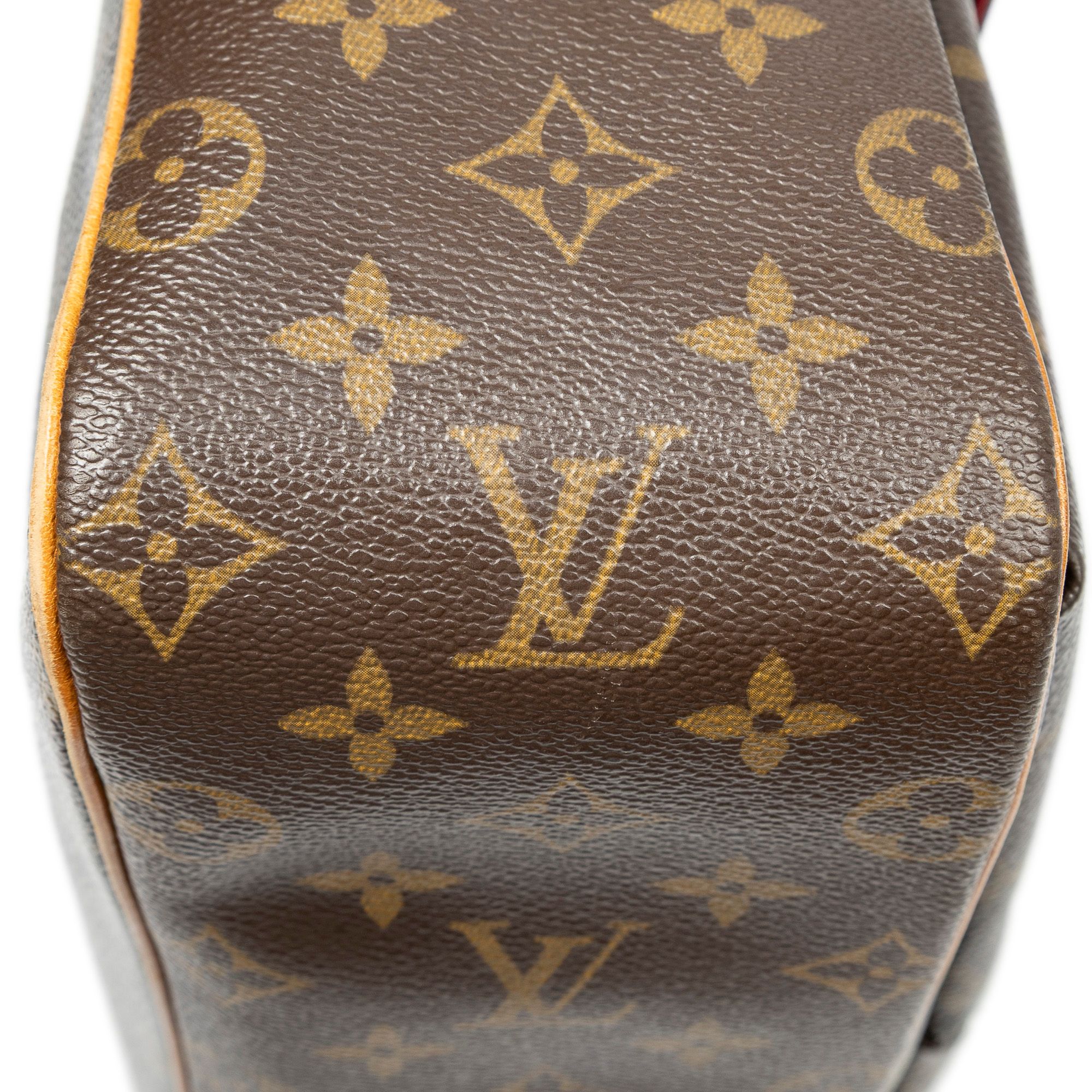 Viva Cite GM, Monogram — view 8