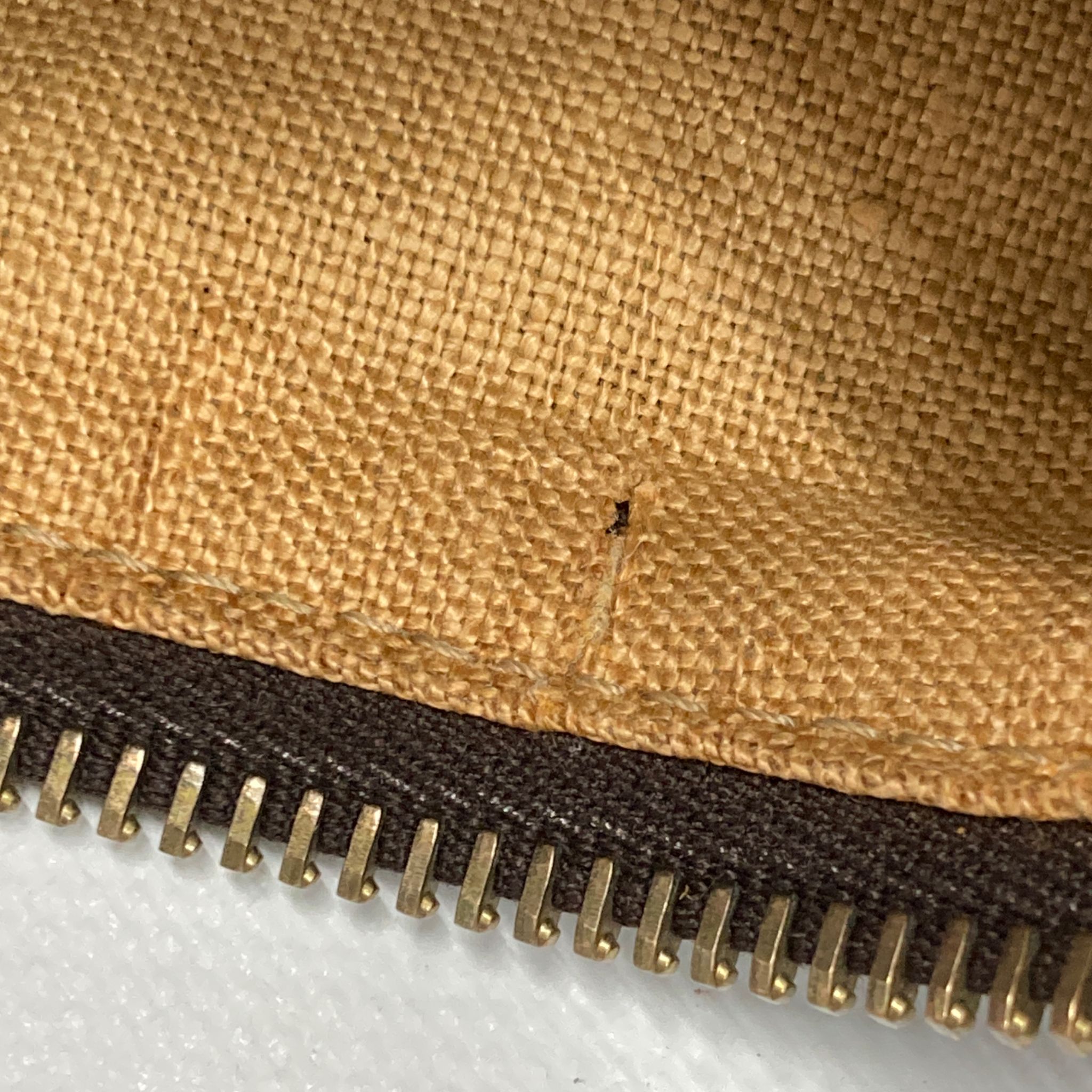 Zucca Spy Hobo Bag — view 8