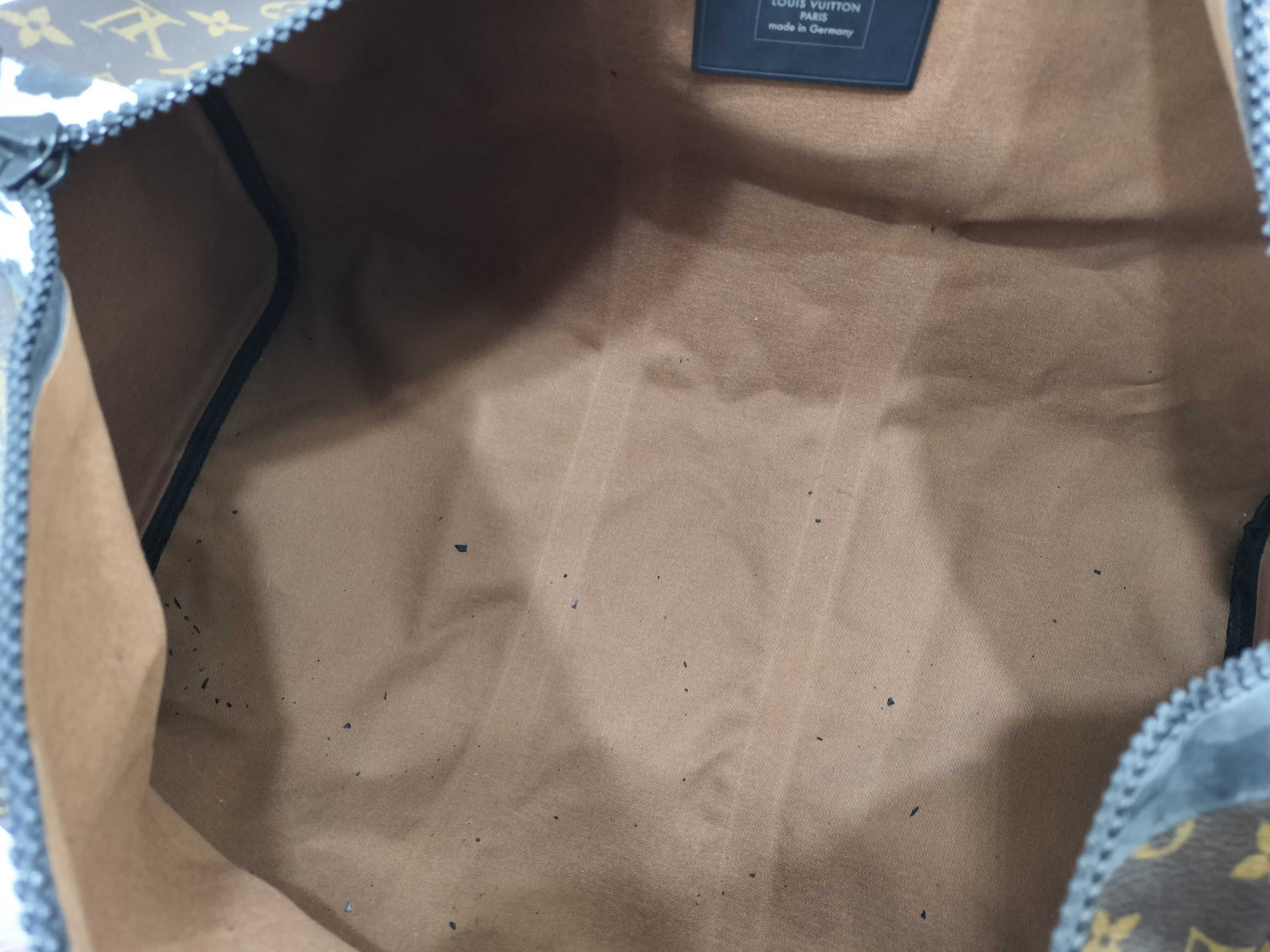 Waterproof Keepall Bandouliere 55, Monogram — view 12