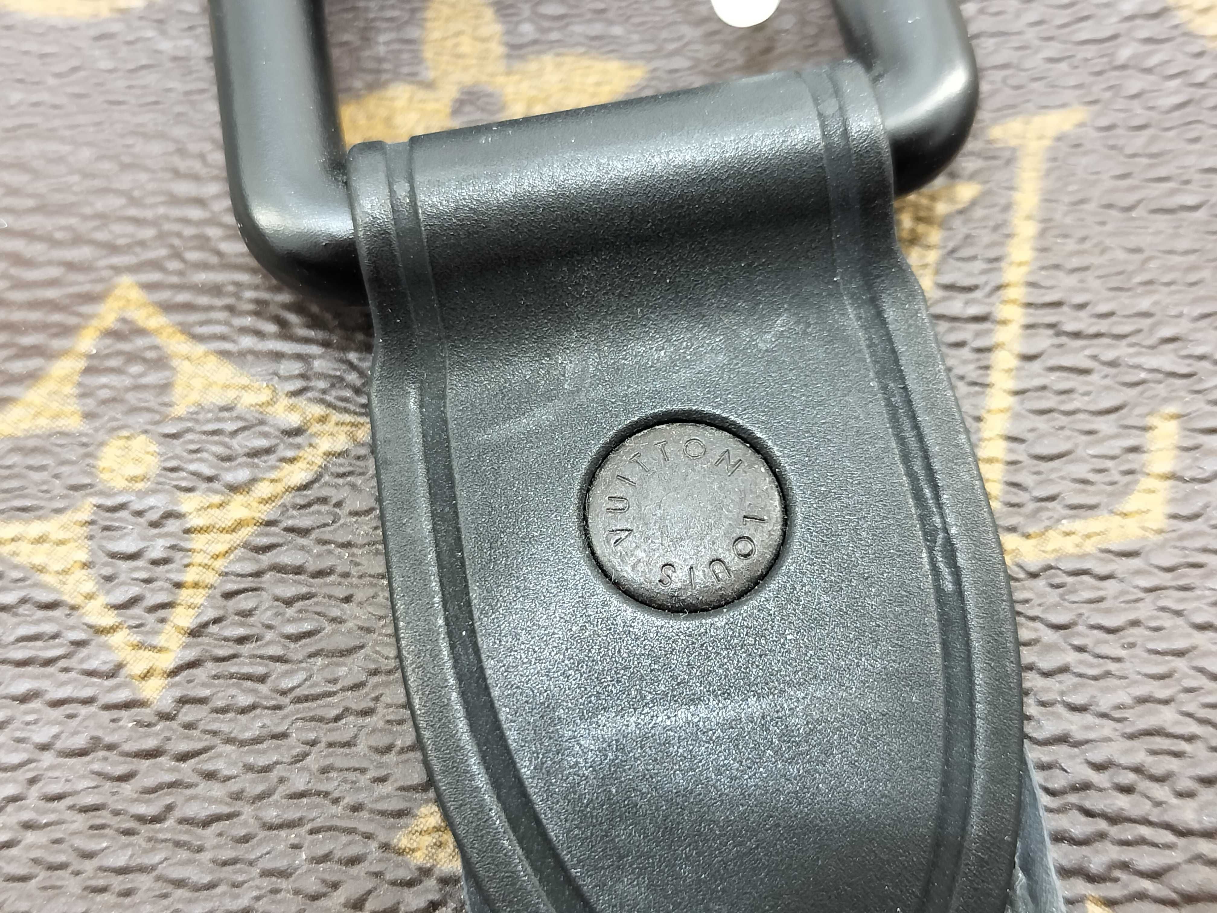 Waterproof Keepall Bandouliere 55, Monogram — view 16