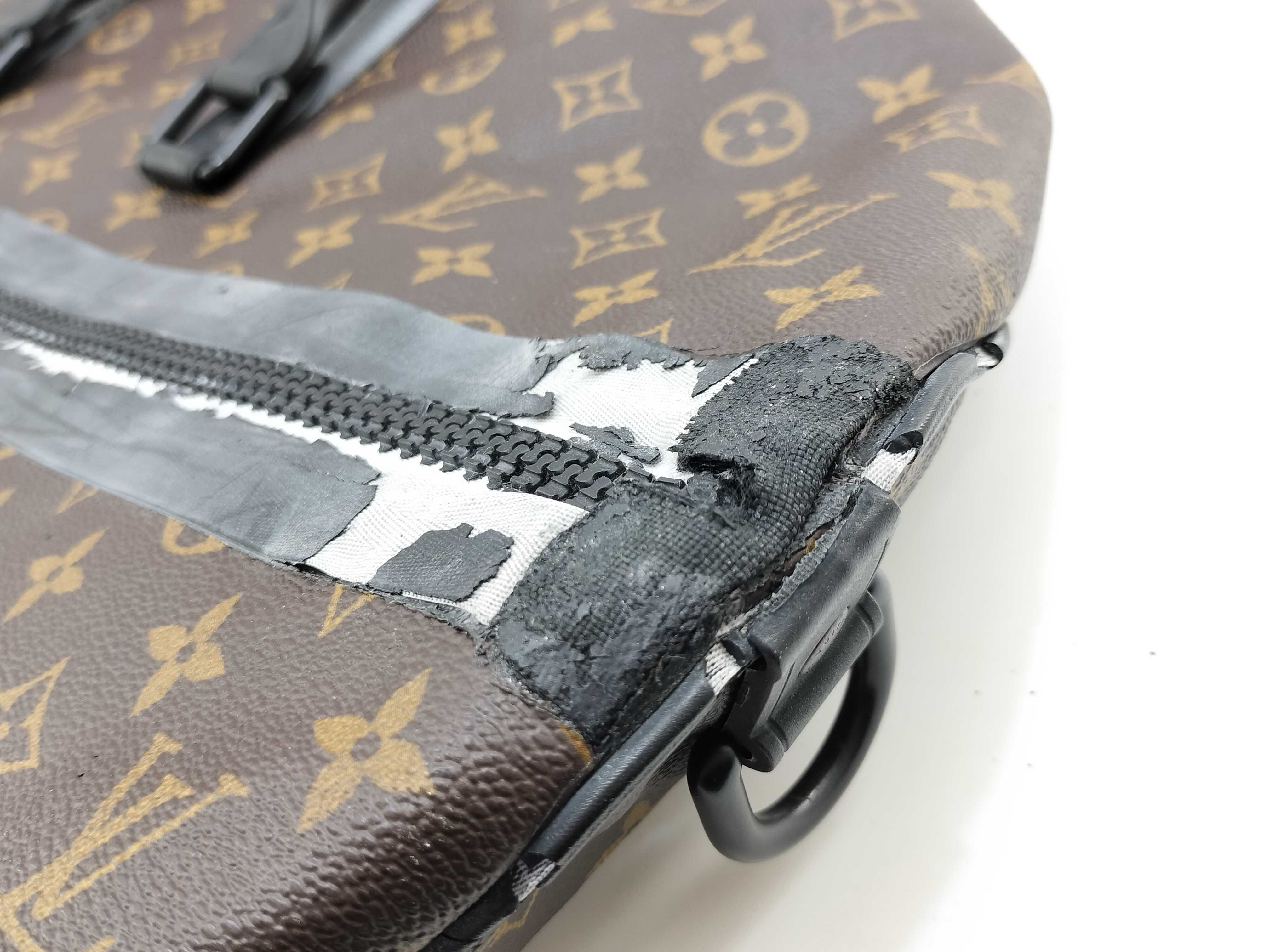 Waterproof Keepall Bandouliere 55, Monogram — view 18