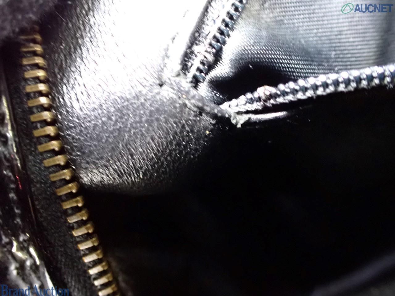 Vintage Patent Leather Structured Shoulder Bag — view 16