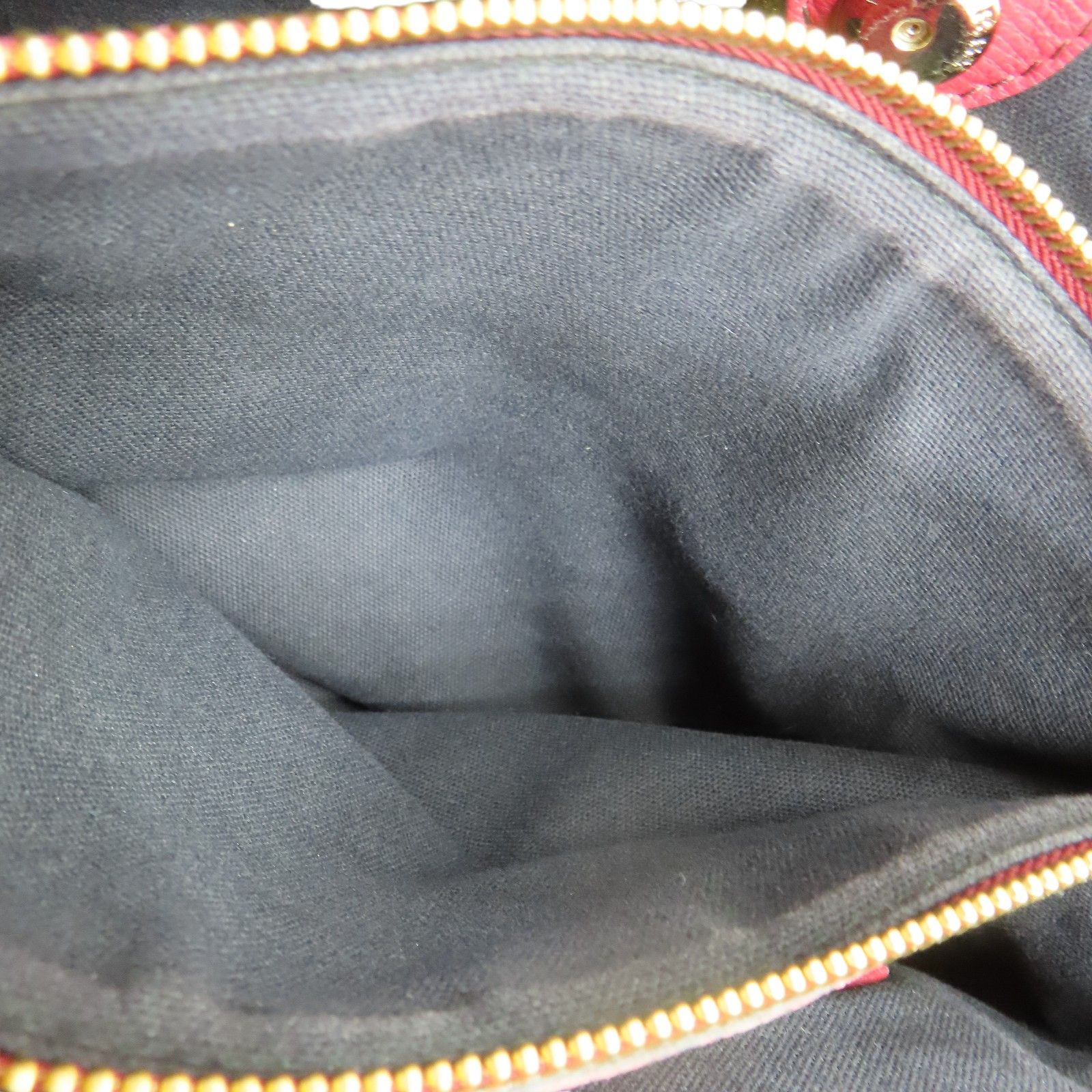 Banner Shoulder Bag w/Removable Strap — view 7