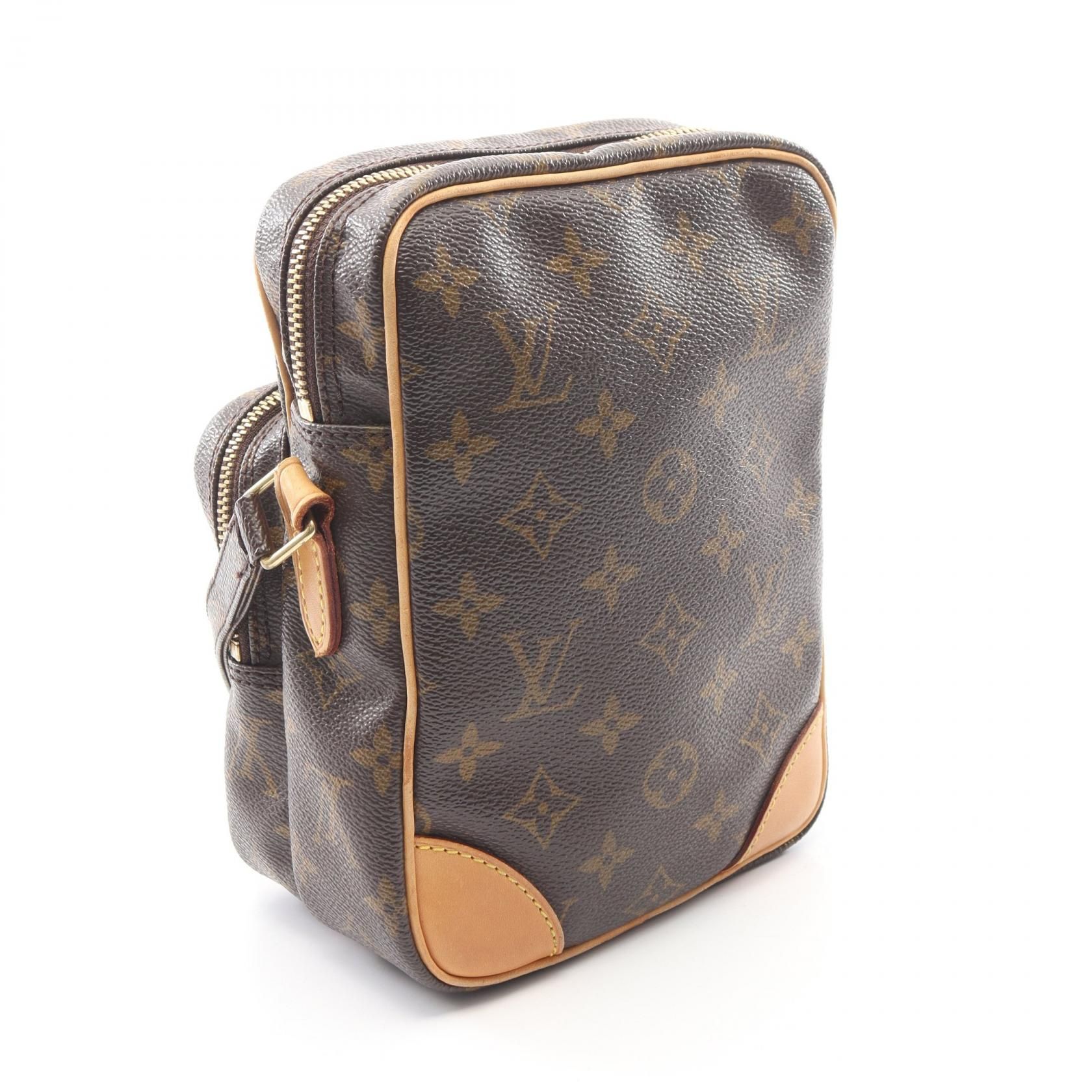 Amazone, Monogram — view 2