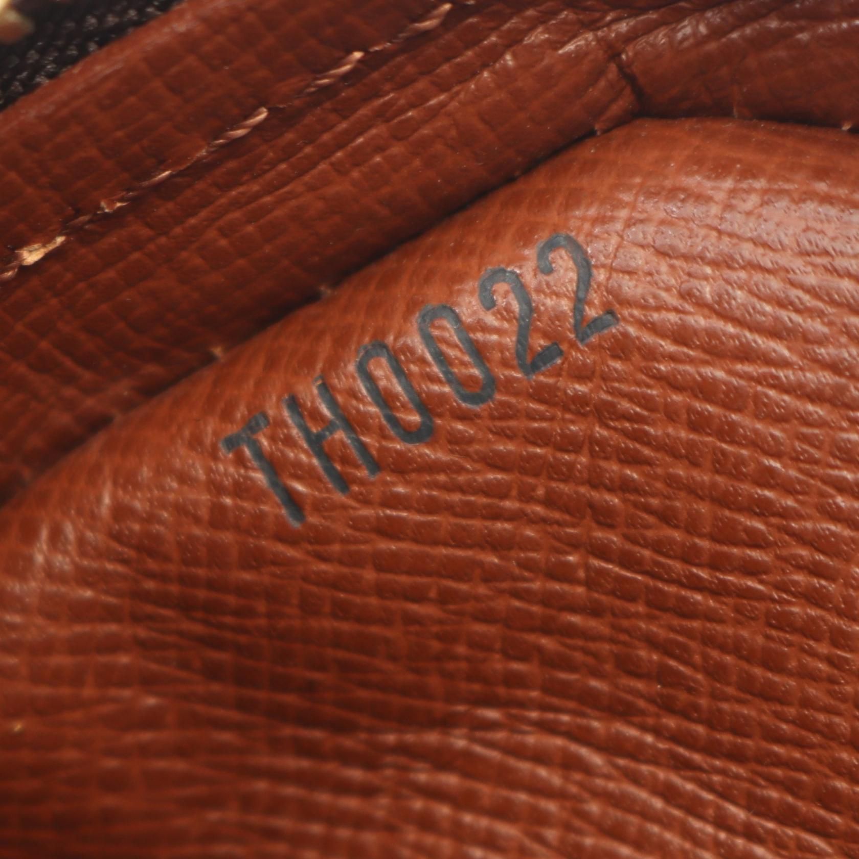 Amazone, Monogram — view 5