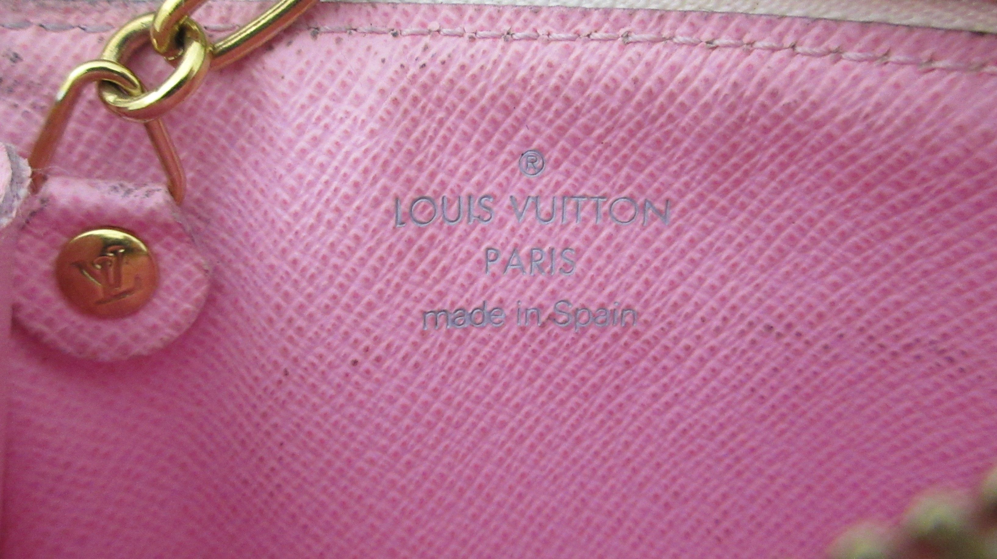 Key Pouch / Pochette Cles, Monogram Multicolor — view 10