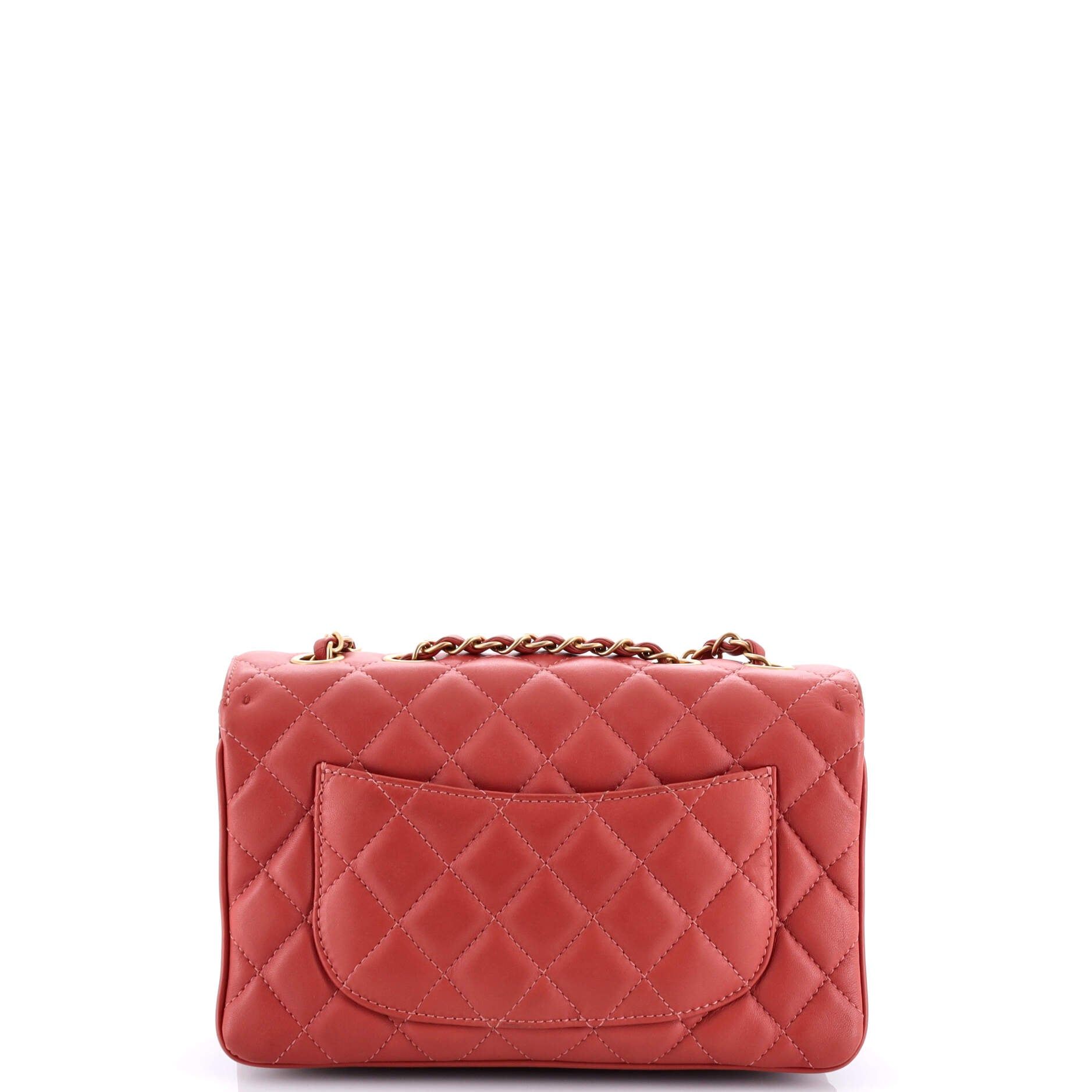 Vintage Daily Companion Medium Pink/Red Lambskin Quilted Leather Aged Gold — view 4
