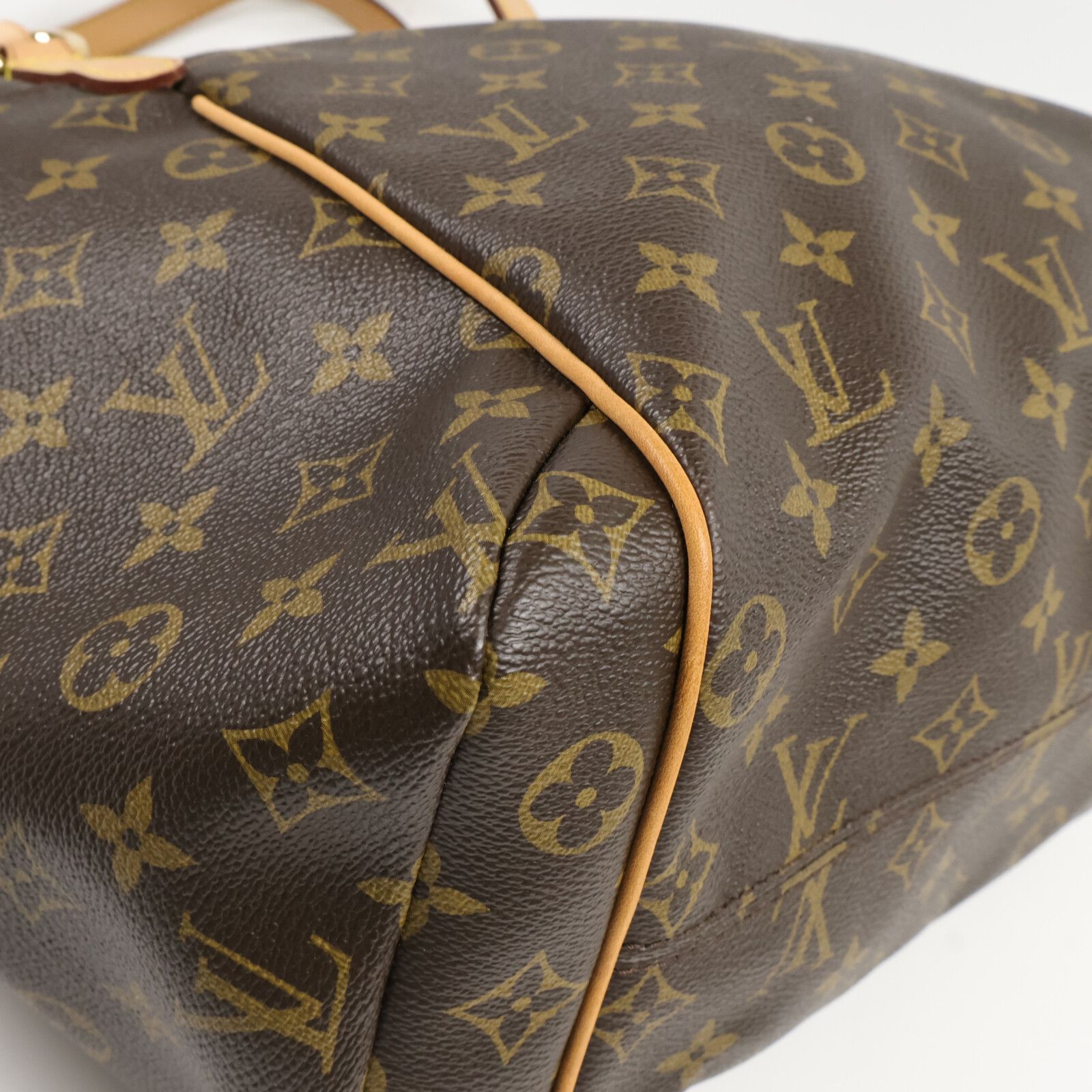 Totally MM, Monogram — view 11