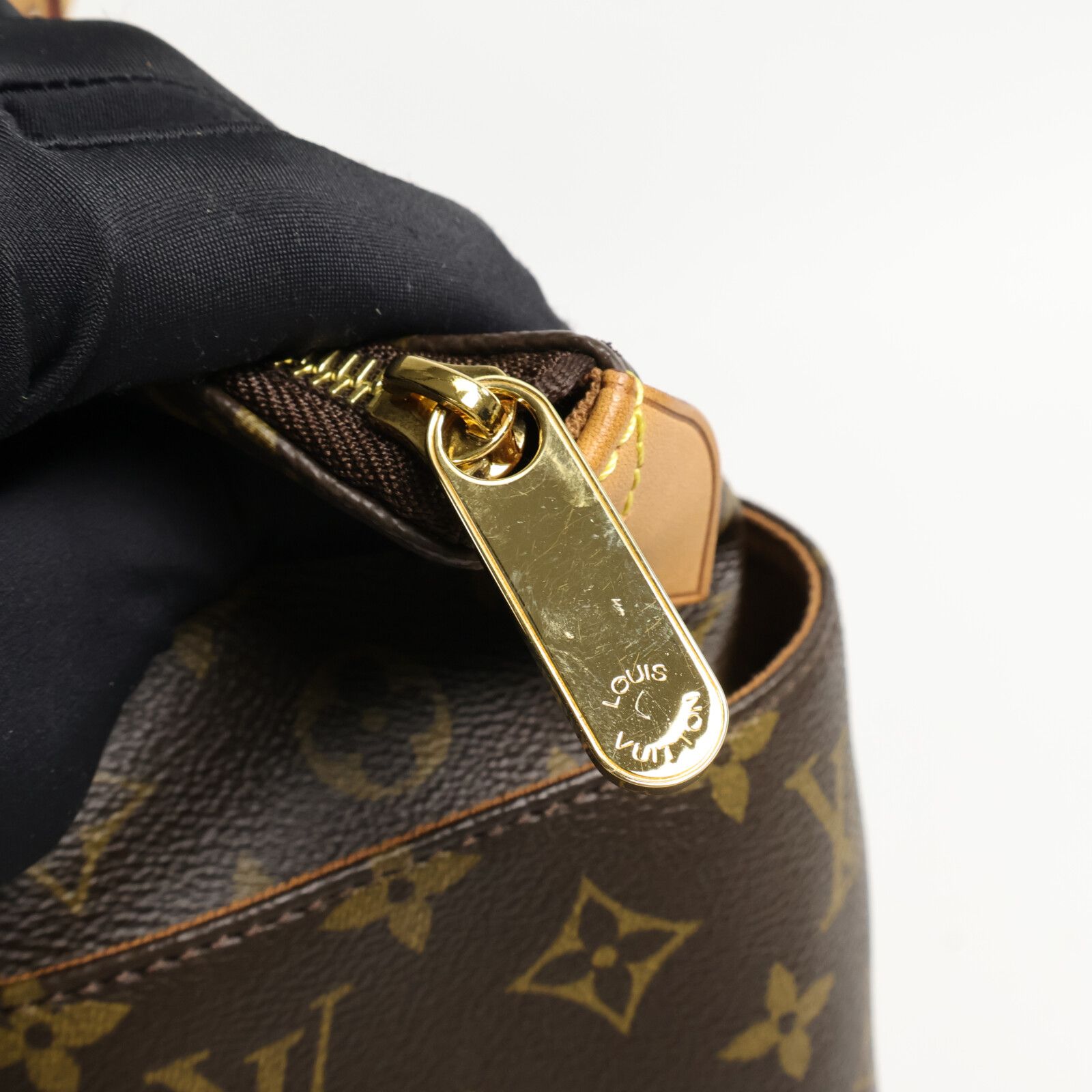 Totally MM, Monogram — view 7