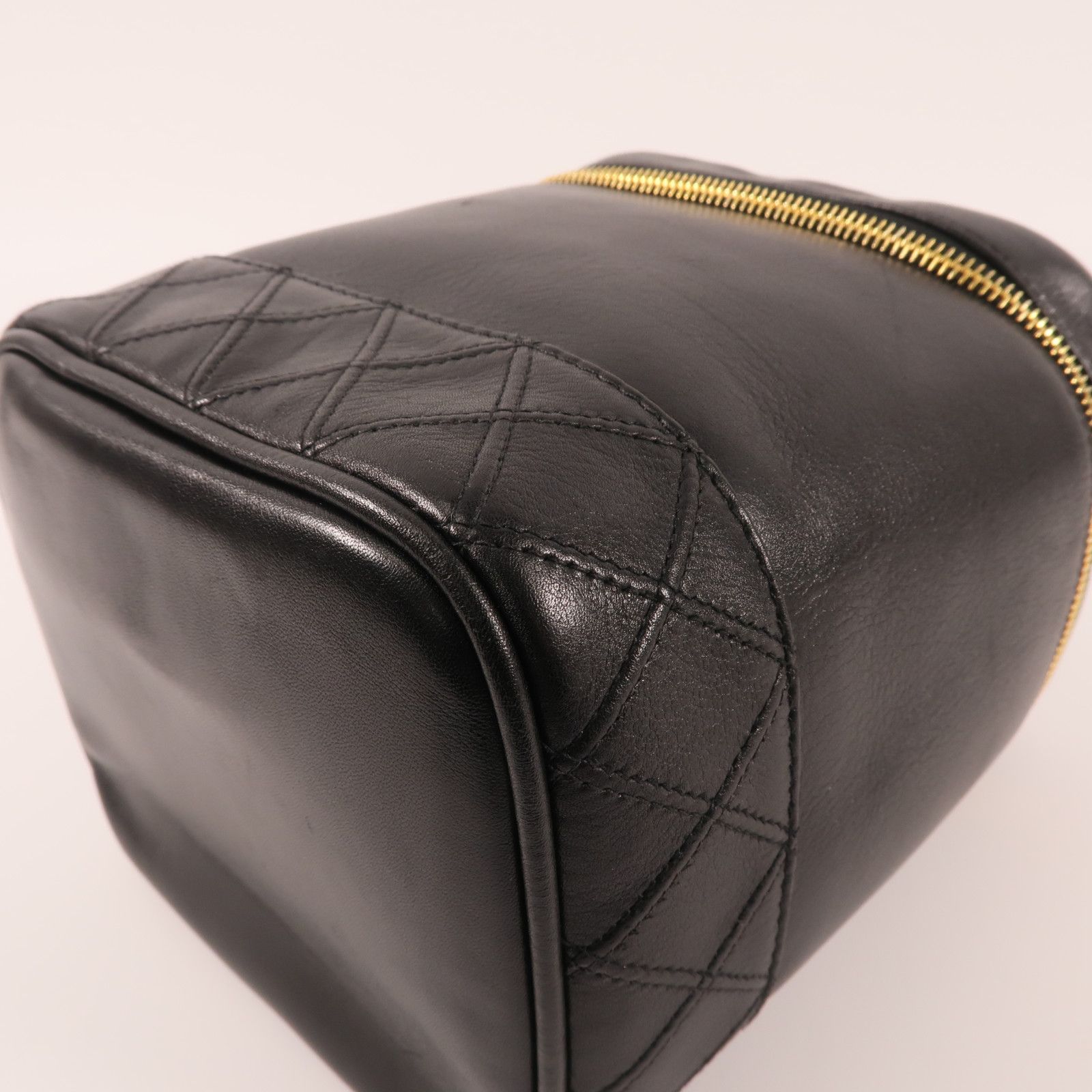 Vintage Vertical Vanity Case, Black — view 5