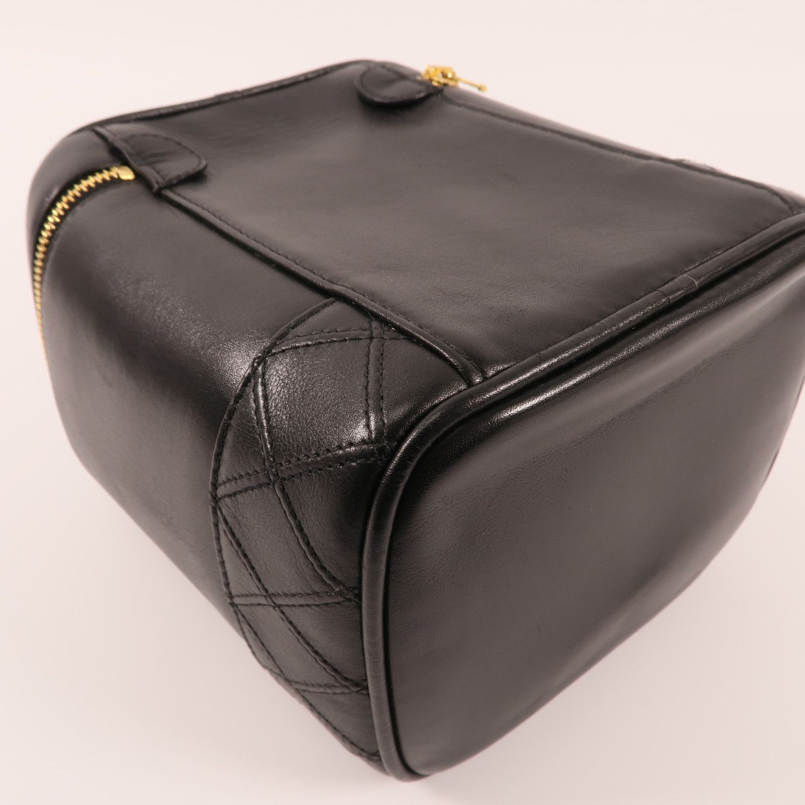 Vintage Vertical Vanity Case, Black — view 8